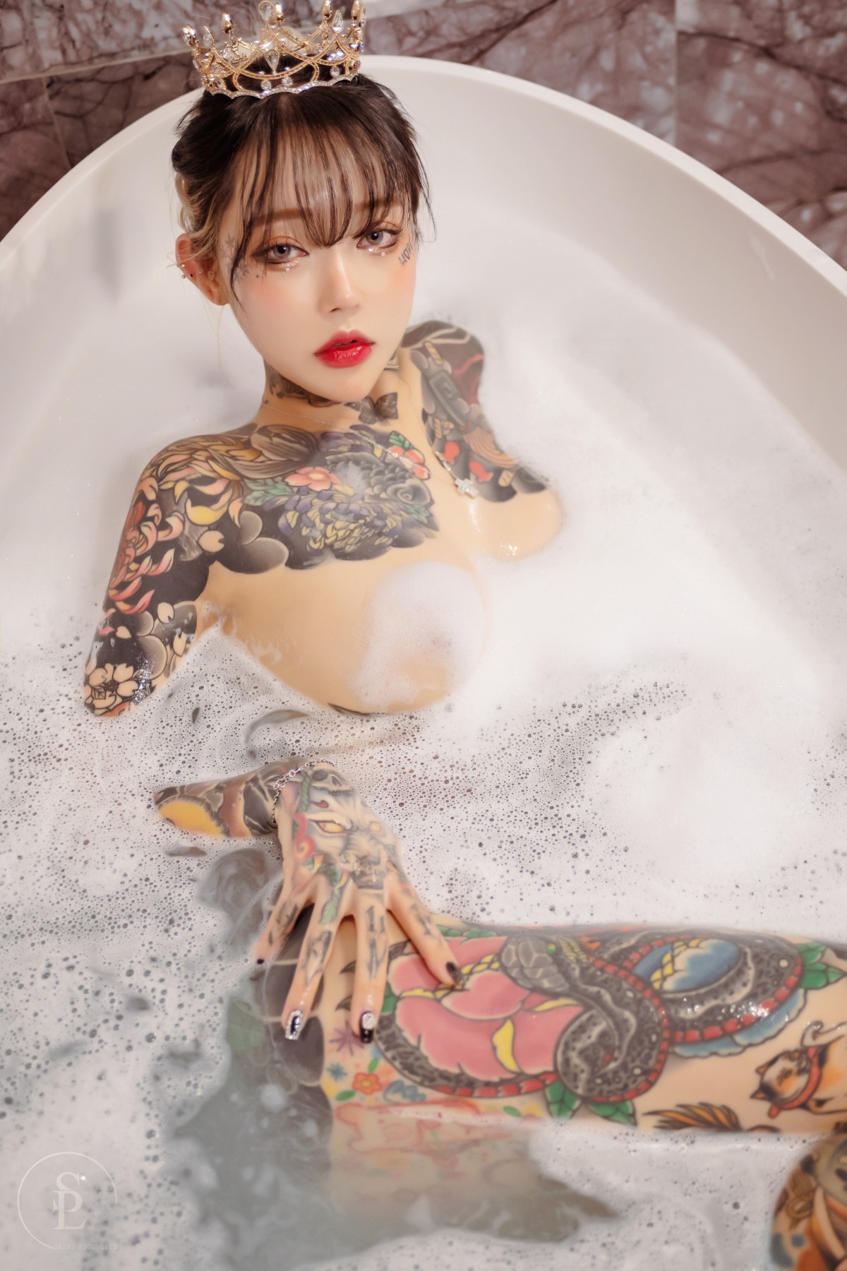 SaintPhotoLife YoKo Vol 05 Bubbles 0049 0033534995.jpg