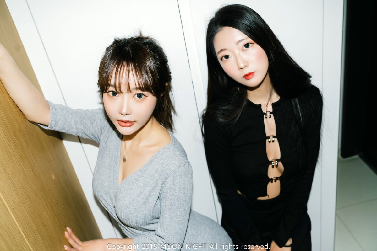 Moon Night Snap Mona 모나 And Jucy 쥬시 Loveholic Vol 2 0004 0472820276.jpg