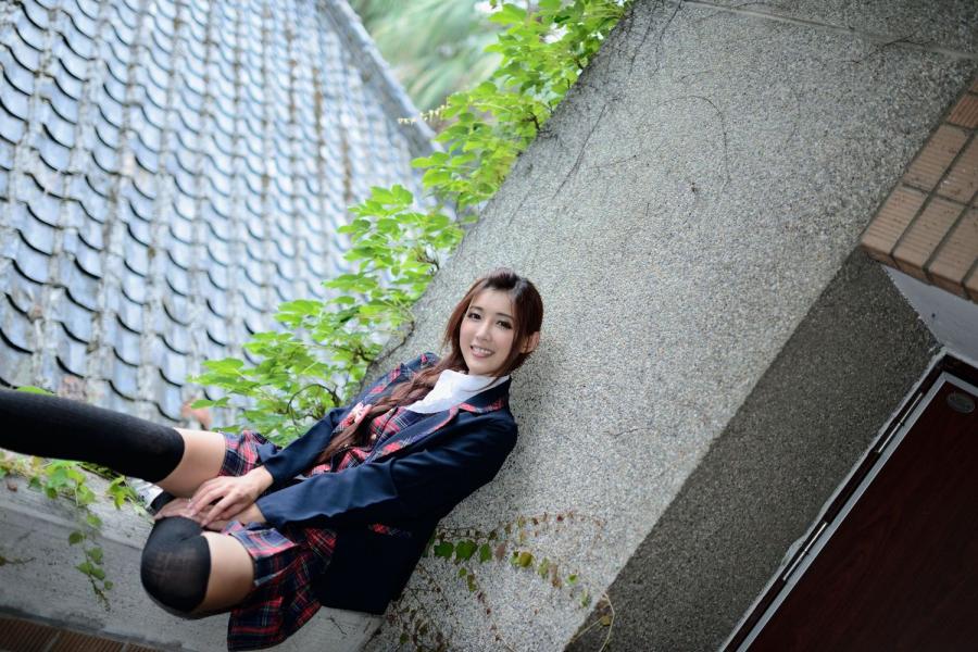 Liao Ting Lian Sexy Asian Student on the way to School