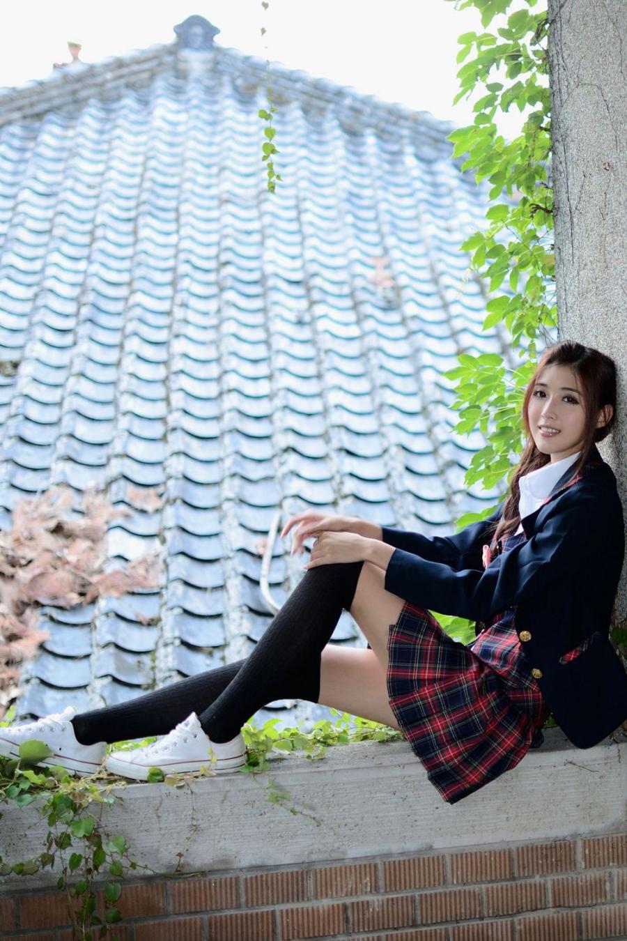 Liao Ting Lian Sexy Asian Student on the way to School