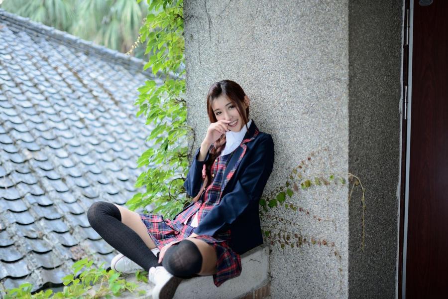 Liao Ting Lian Sexy Asian Student on the way to School