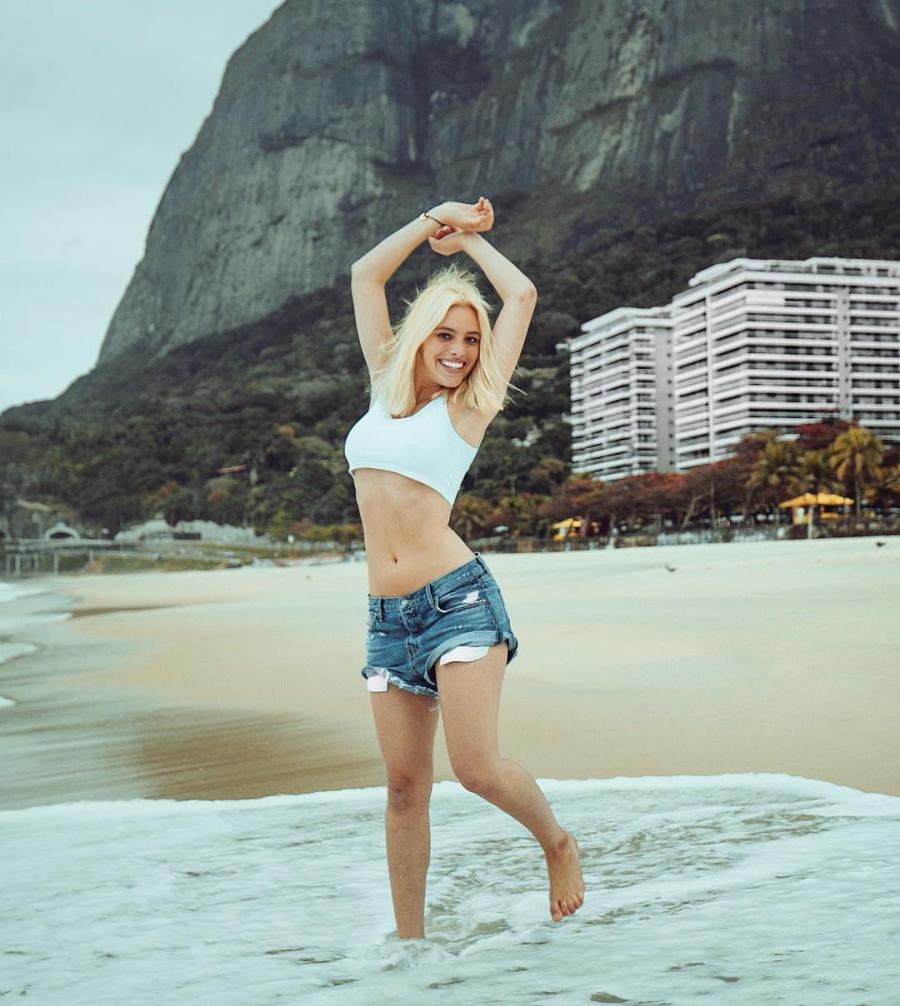 Lele Pons Wild Sexy Picture and Photo