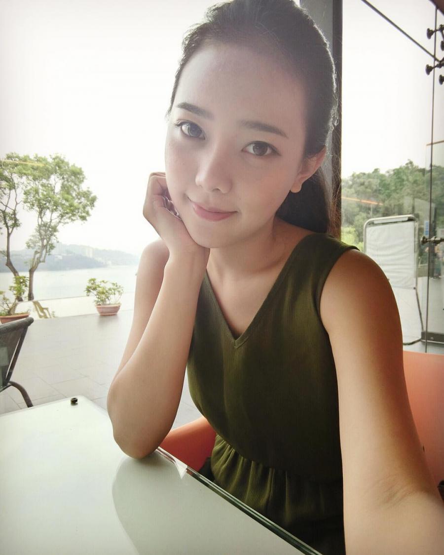 Huo Xuan Lovely Perfect Girl Picture and Photo