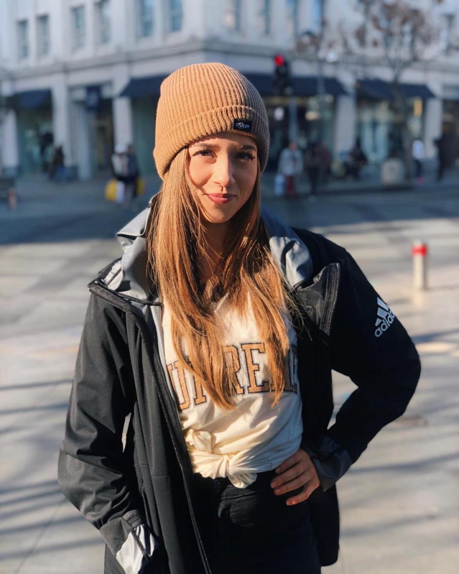 Pokimane Lovely Picture and Photo