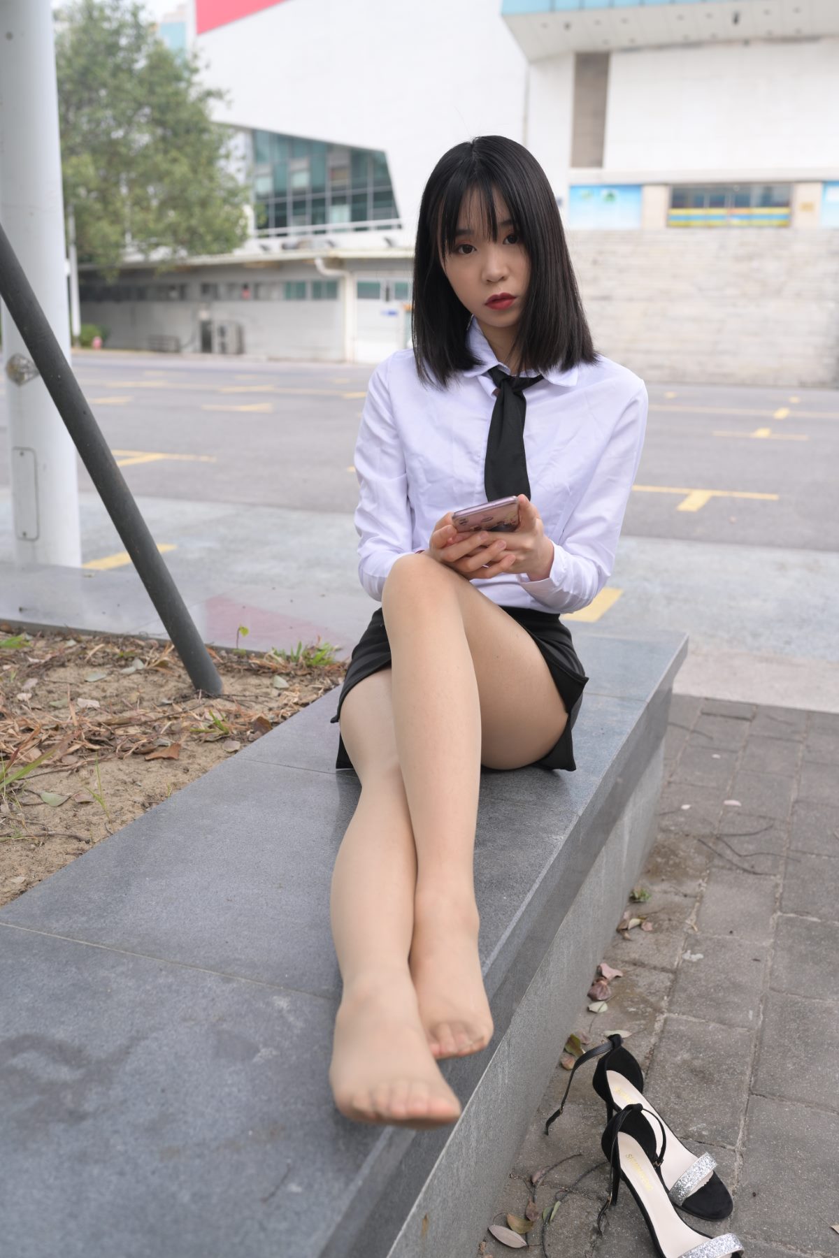 MoJing魔镜街拍 NO 084 程生街拍 商城推销美女长腿肉丝制服 C 212 8400952891.jpg