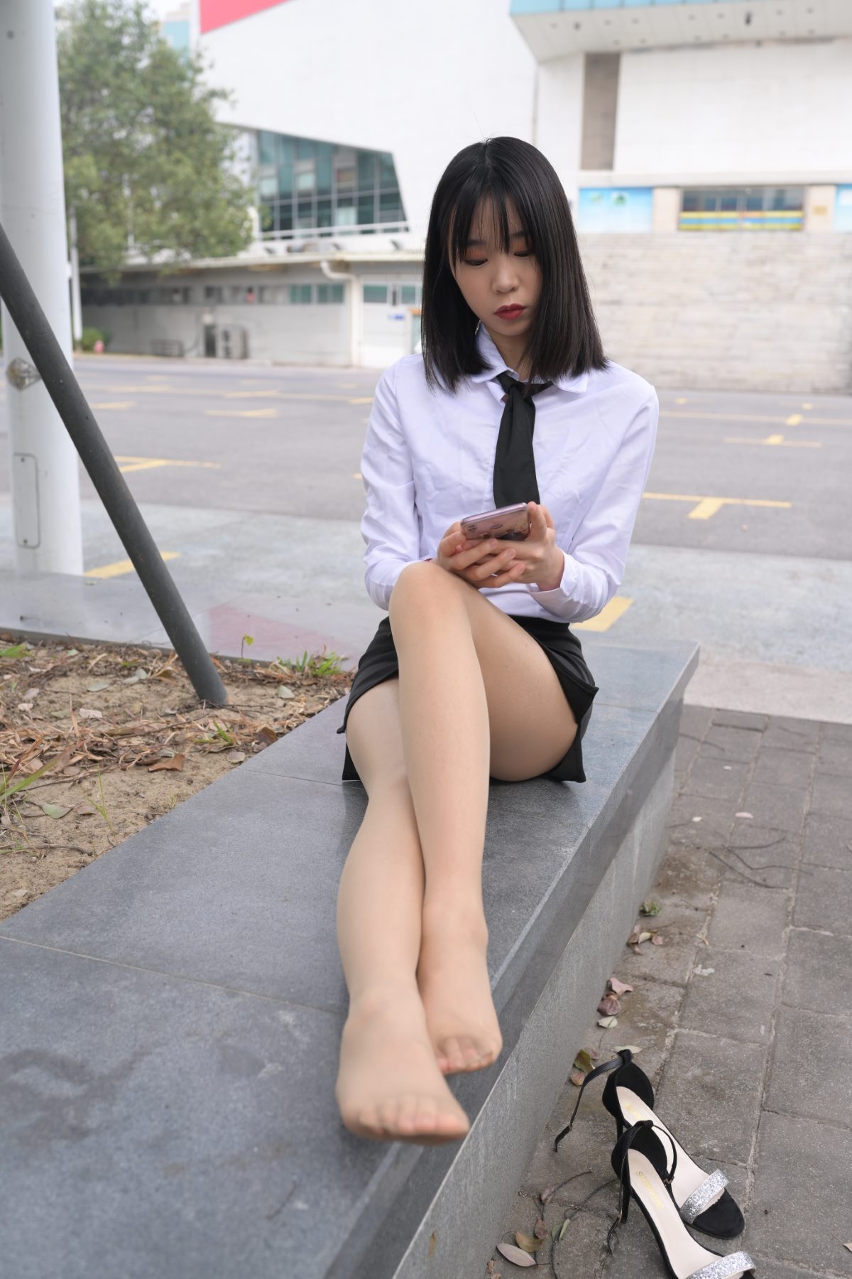 MoJing魔镜街拍 NO 084 程生街拍 商城推销美女长腿肉丝制服 C 213 2269763433.jpg