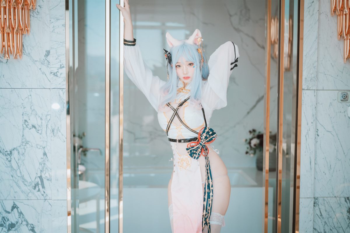 DJAWA Bambi 밤비 Le Chat Porte un Qipao 011 2868891067.jpg