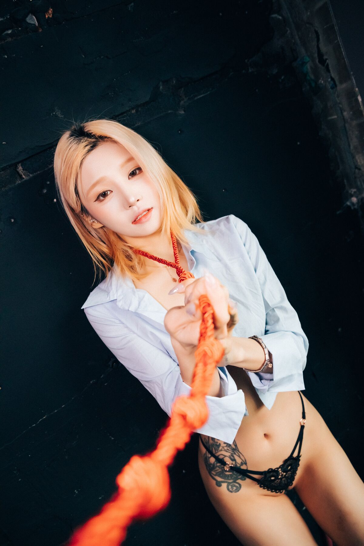 Loozy Taeri Enslave S Ver 0022 2187773589.jpg