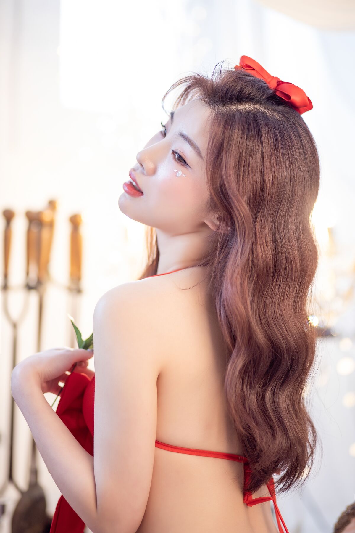 Yebin 전예빈 X mas Present 0024 0893773066.jpg