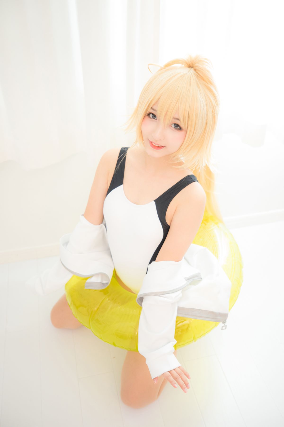 Coser@神楽坂真冬 Vol 036 电子相册 白贞德 Swimingthedrea A 0006 2530224432.jpg