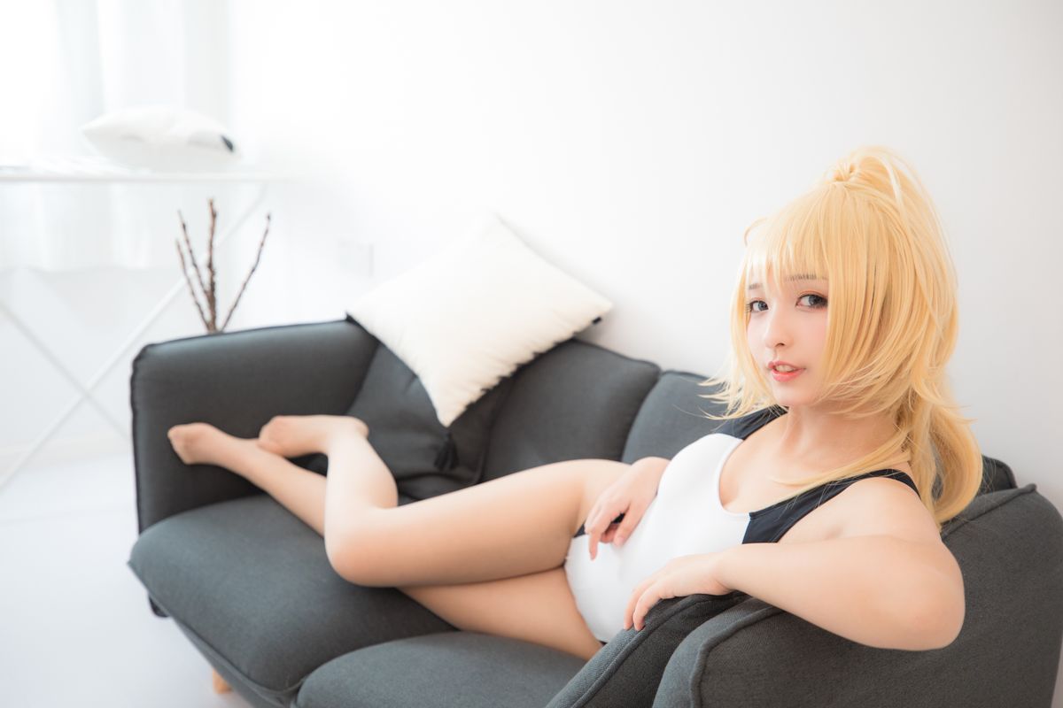 Coser@神楽坂真冬 Vol 036 电子相册 白贞德 Swimingthedrea A 0046 7040969506.jpg