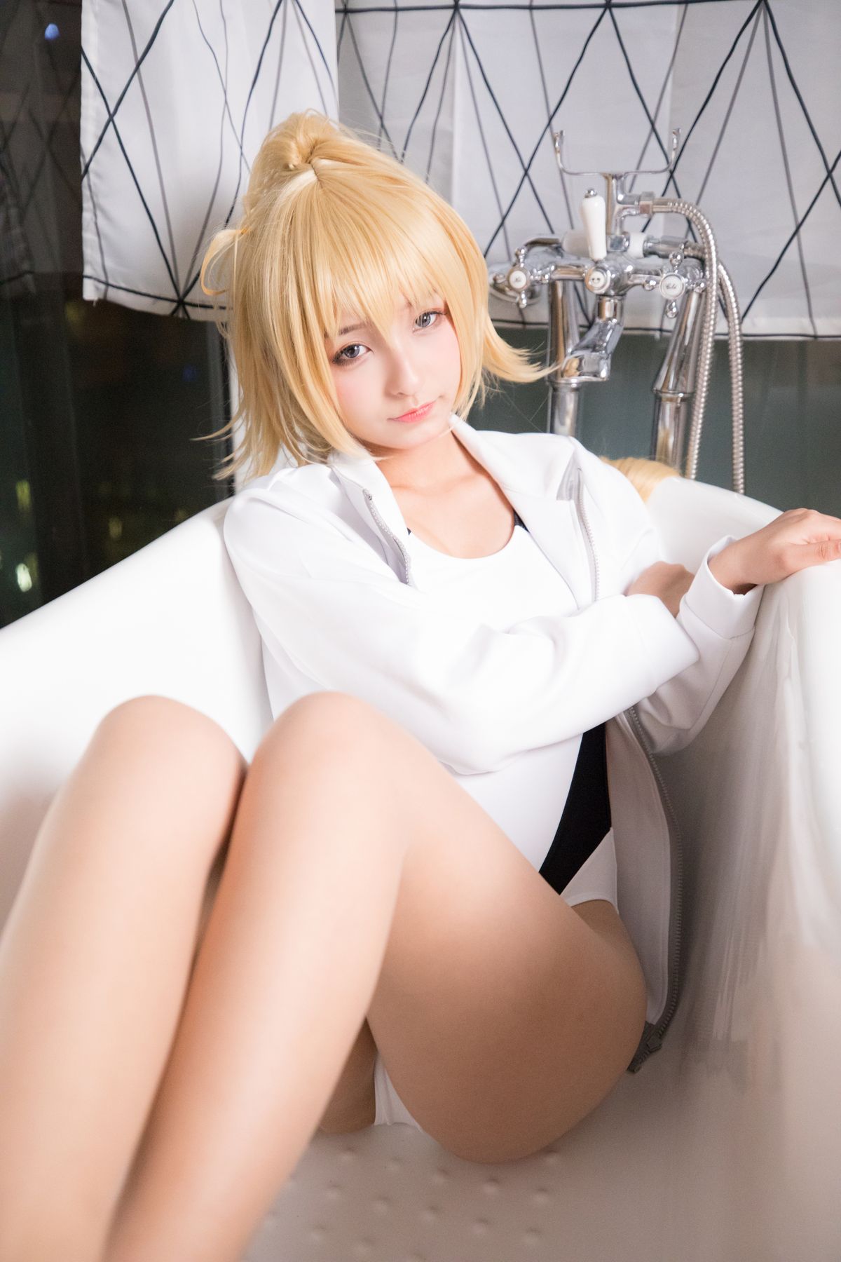 Coser@神楽坂真冬 Vol 036 电子相册 白贞德 Swimingthedrea B 0055 0615268485.jpg