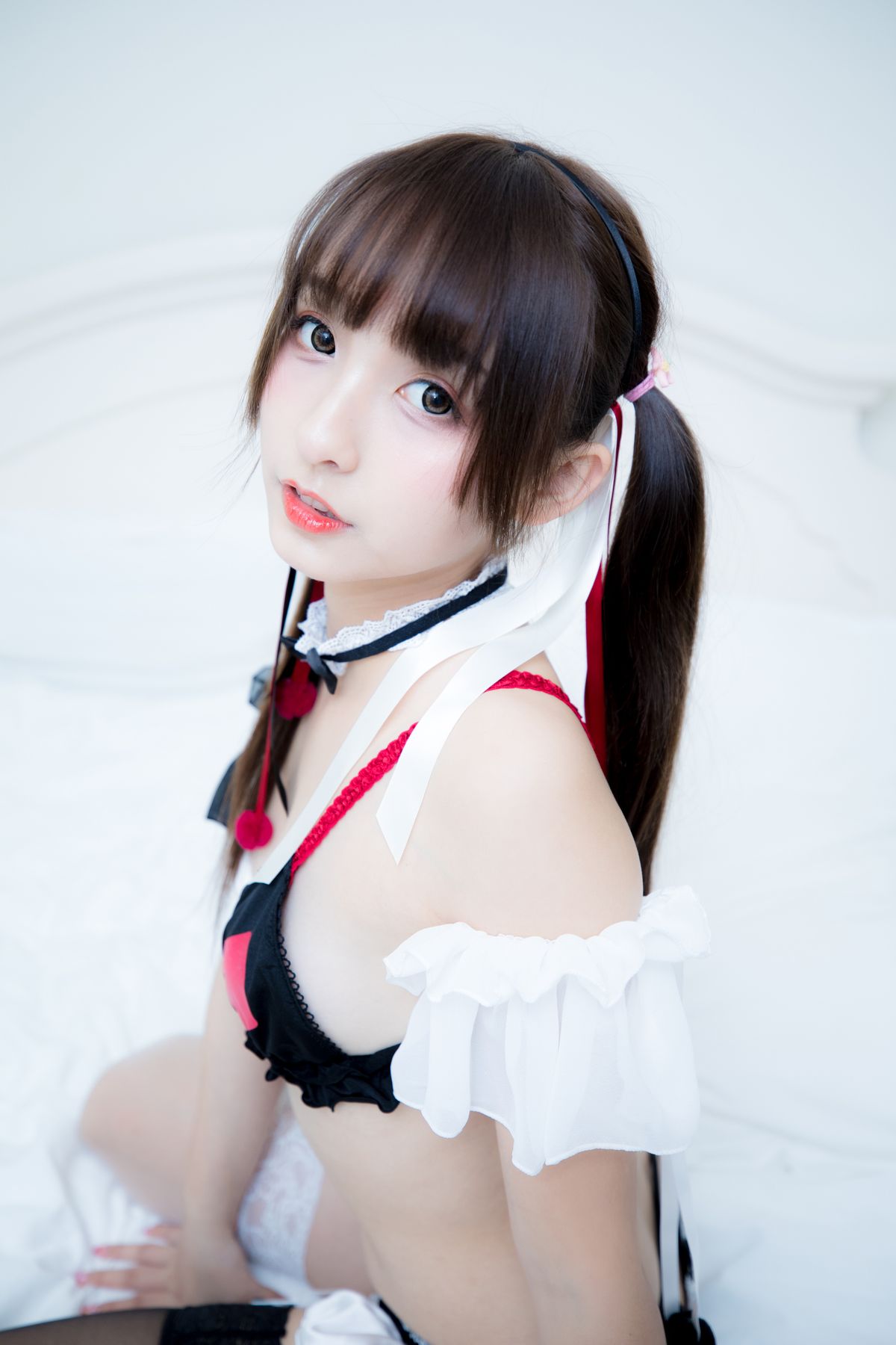 Coser@神楽坂真冬 Vol 039 电子相册 小恶魔 Little Devil A 0033 0649031383.jpg