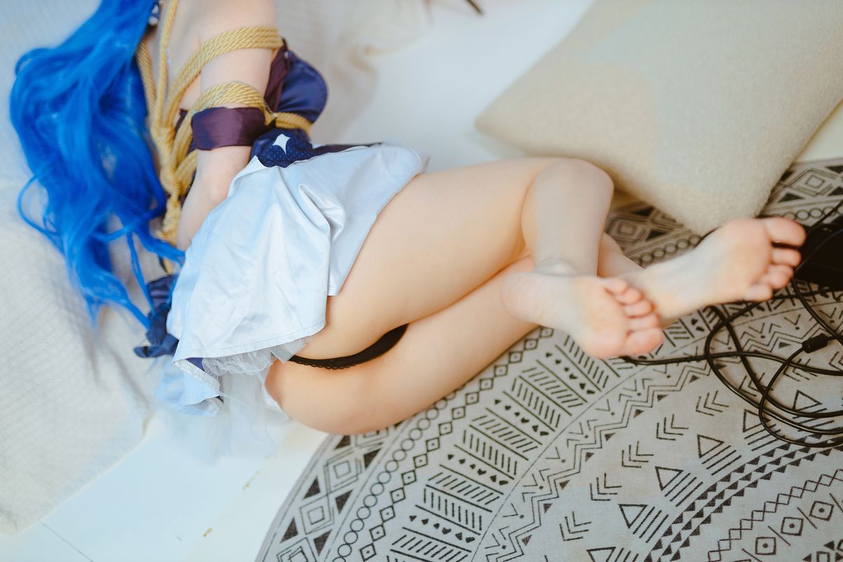 Coser@是三不是世w Vol 020 海伦娜捆绑 0015 6273814057.jpg