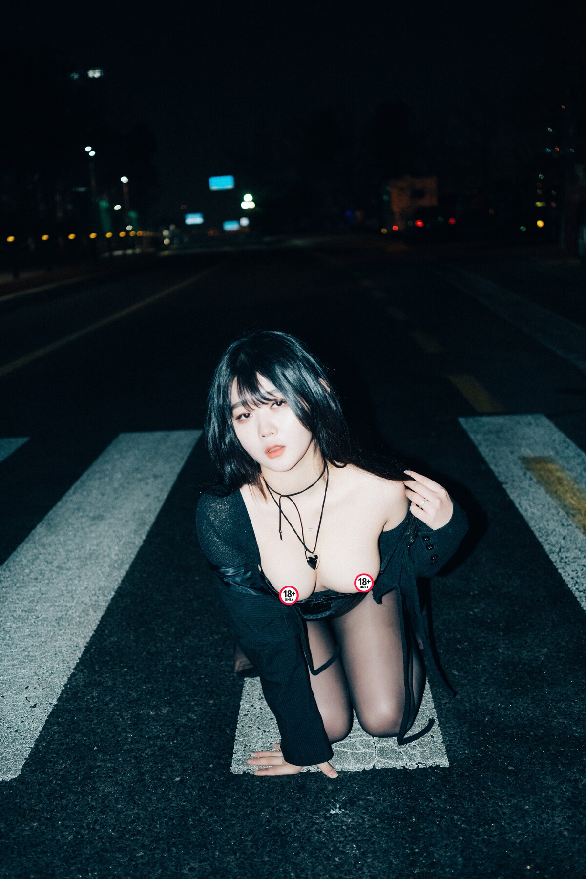 Loozy Zia 지아 XXX At Night Road A 0003 1324909367.jpg