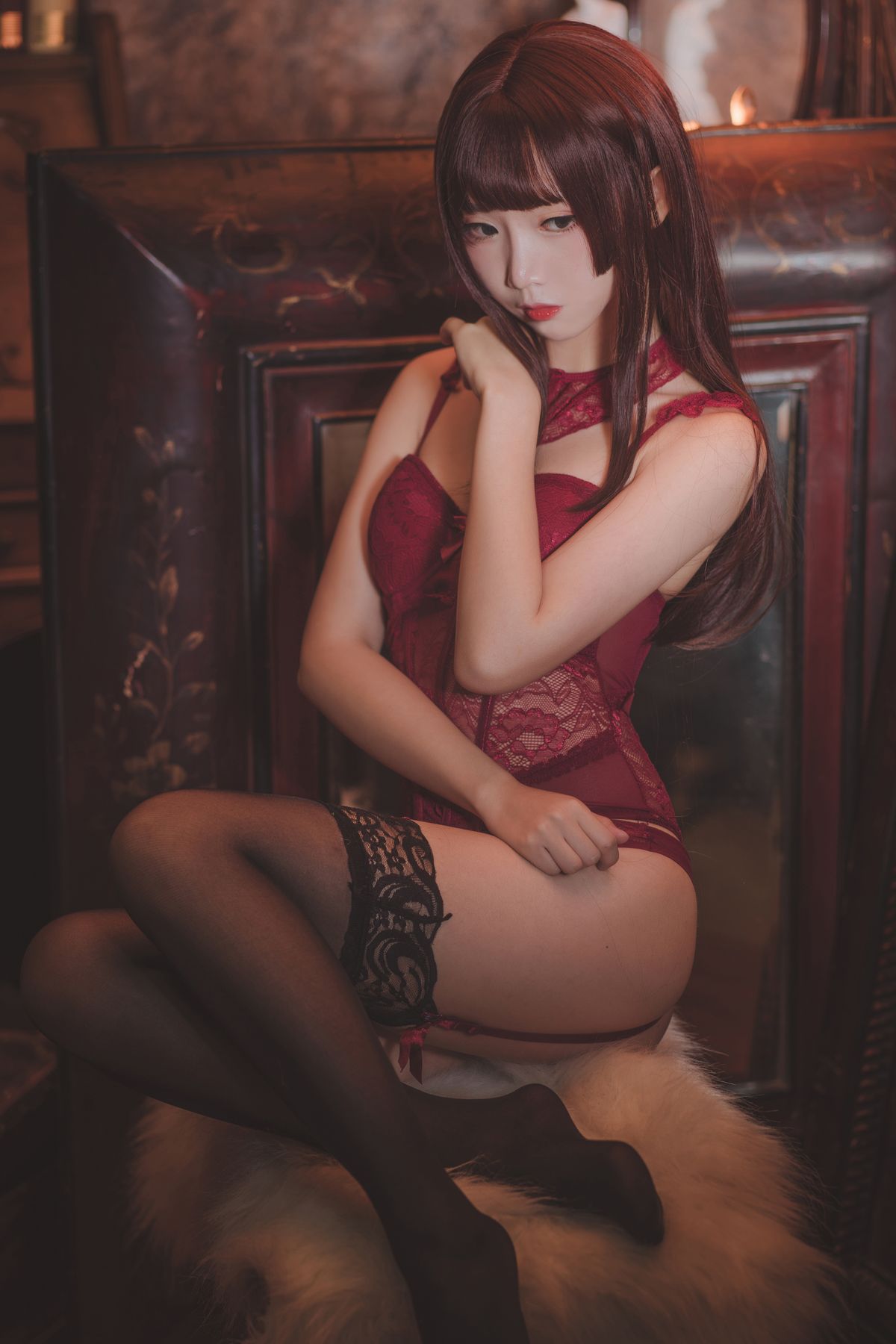 Coser@面饼仙儿 Vol 014 脑内少女 红色束衣 0002 0864836716.jpg