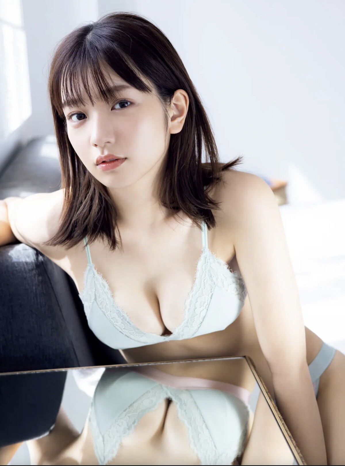 FRIDAYデジタル写真集 2023 03 29 Midori Nagatsuki 長月翠 降臨 Generation Zs Strongest Baby faced Beautiful Breasts 0005 1882383828.jpg