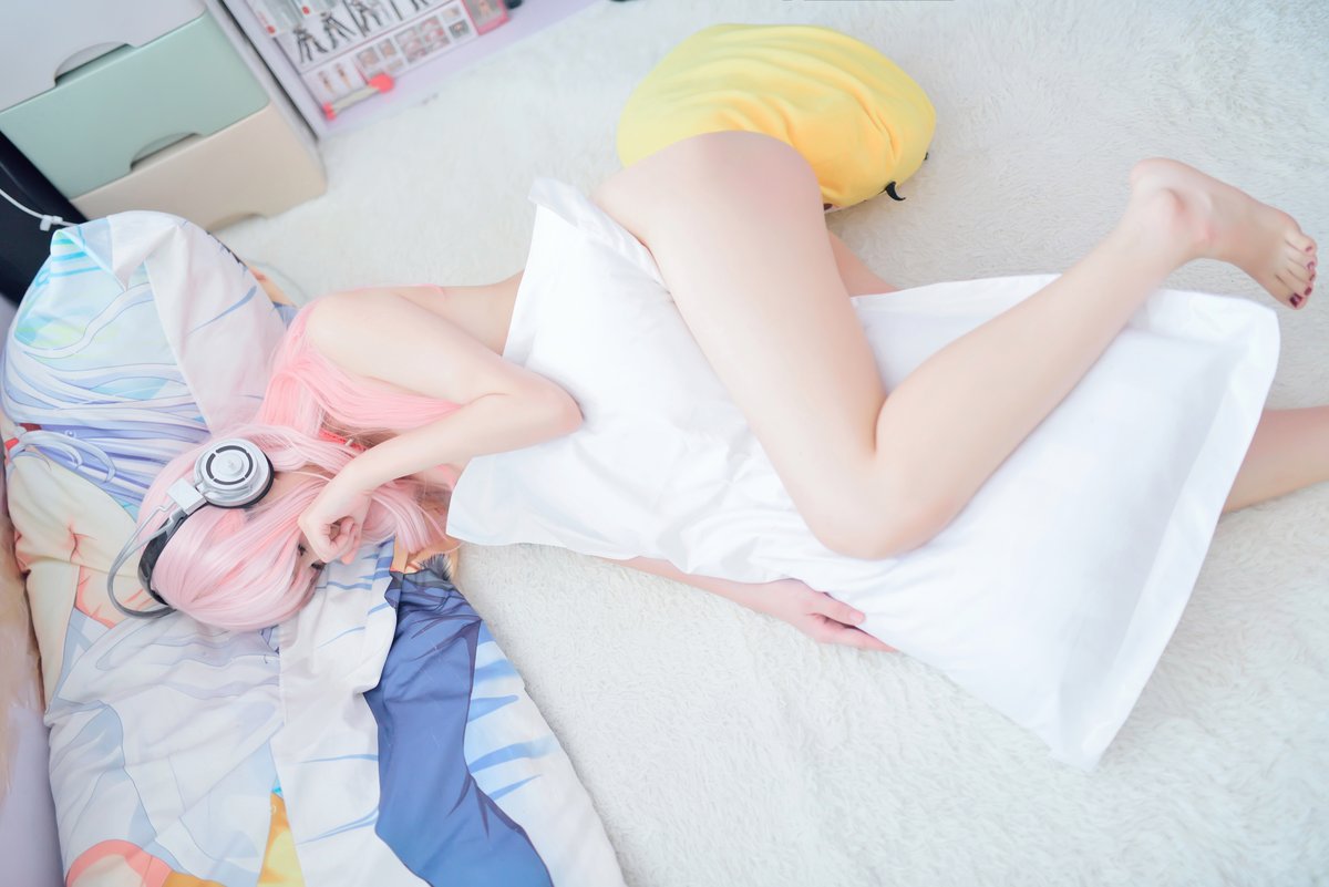 Coser@NAGISA魔物喵 电子写真 索尼子同人 0039 5215696246.jpg