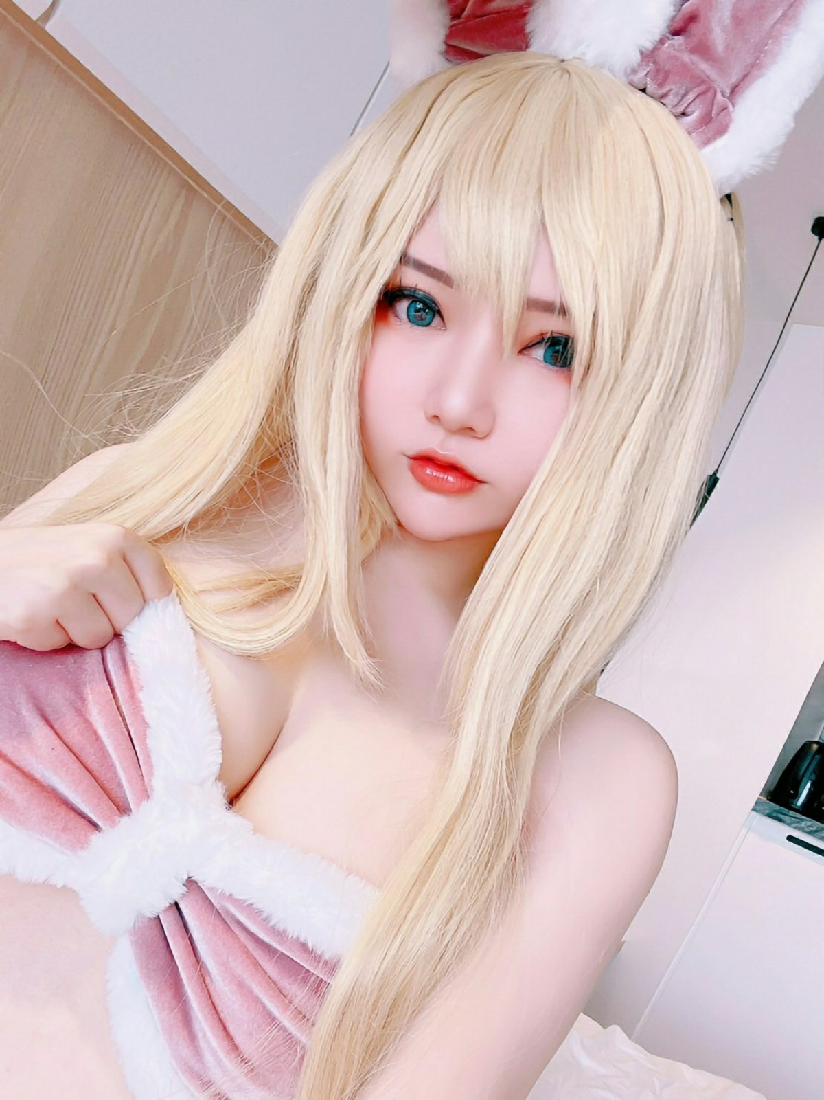 Coser@Potato Godzilla April Patreon Selfies 0016 0600026675.jpg