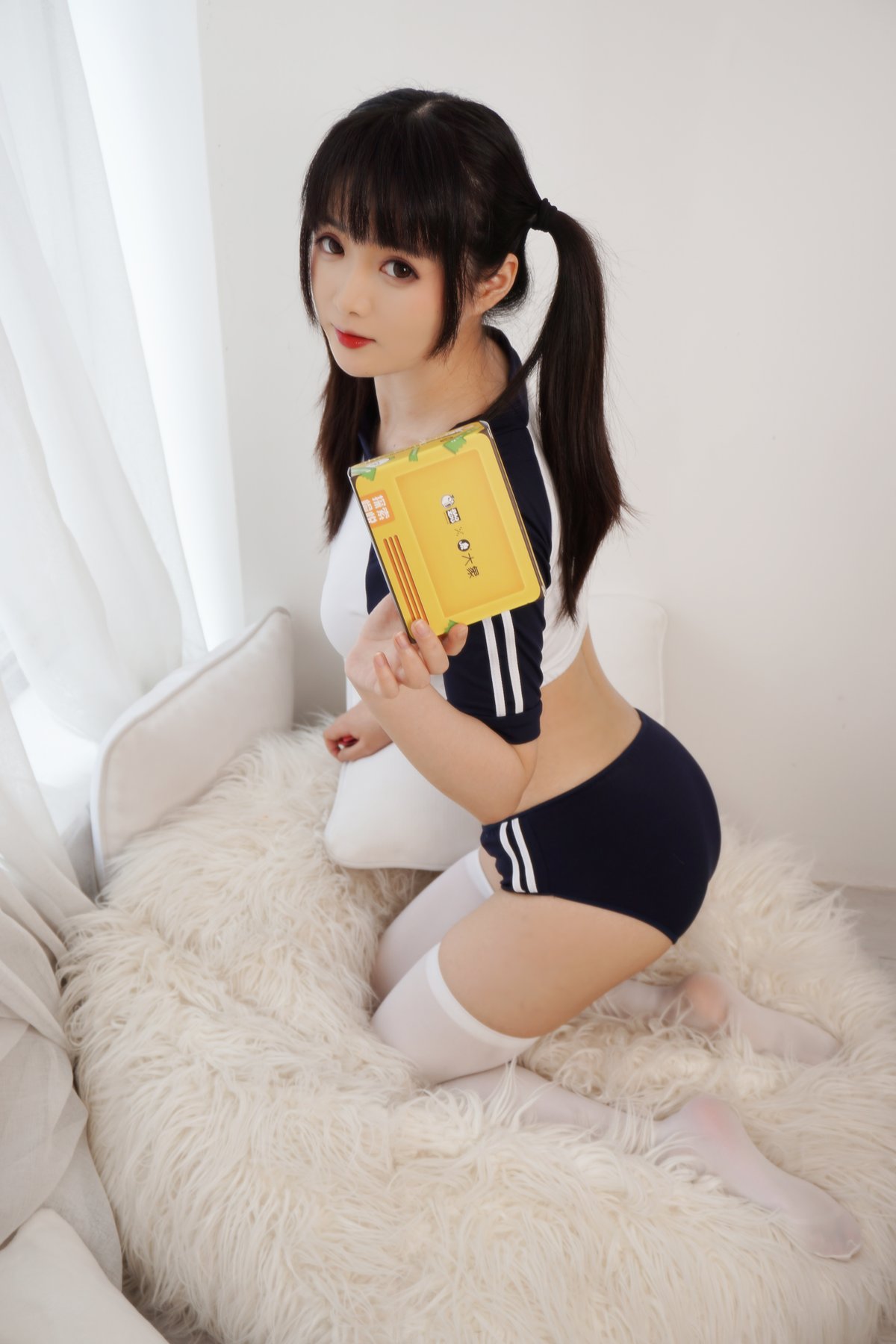 Coser@七海抹茶酱 Vol 01 弹幕盒 0013 9943845797.jpg