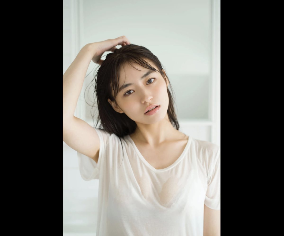 FRIDAY Digital Photobook 2021 01 29 Mao Sakurada 桜田茉央 F cup older sister Ｆカップなお姉さん 048 8887580492.jpg