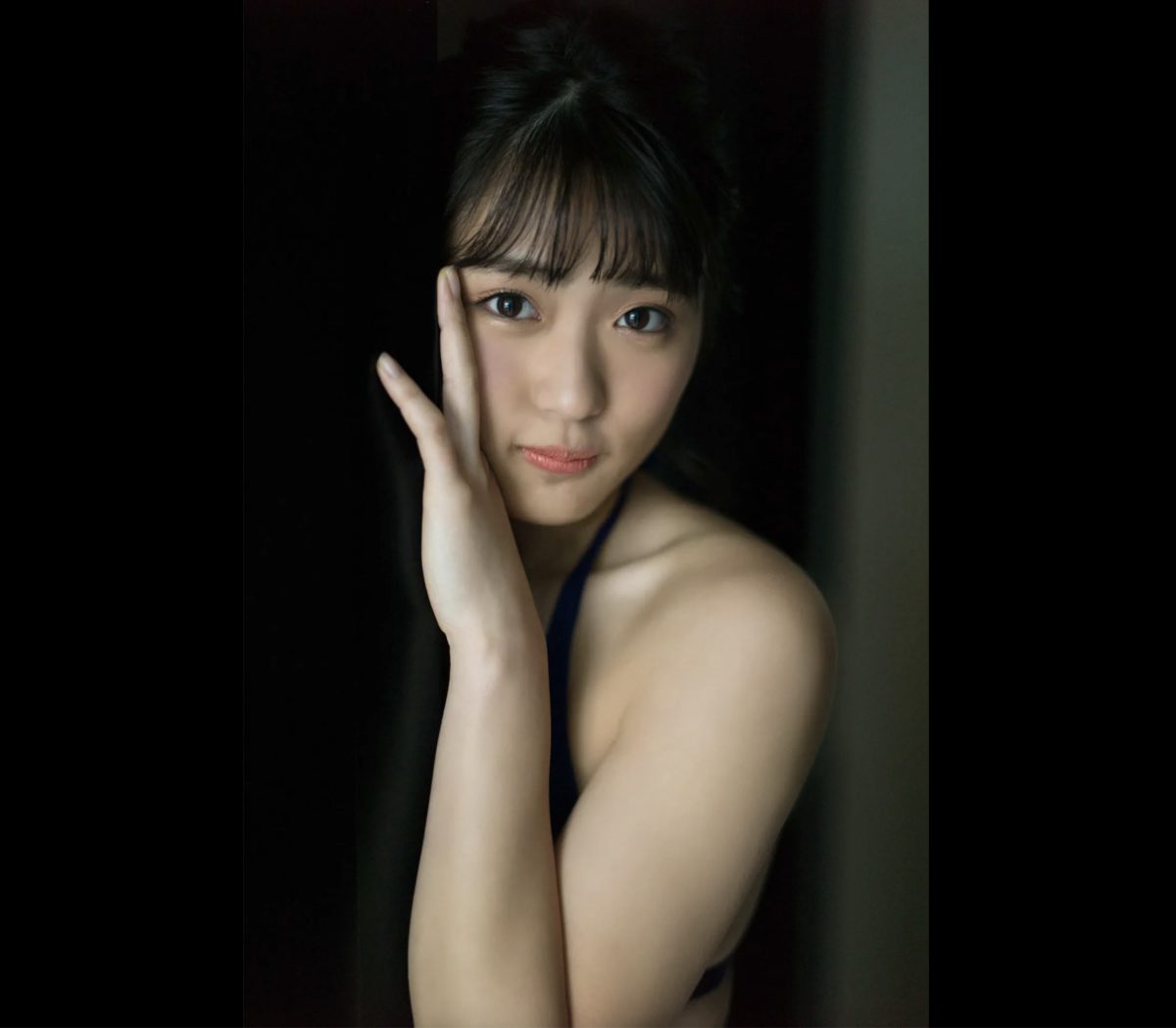 FRIDAY Digital Photobook 2020 11 06 Momoka Ishida 石田桃香 cutie & beauty 057 9061618272.jpg