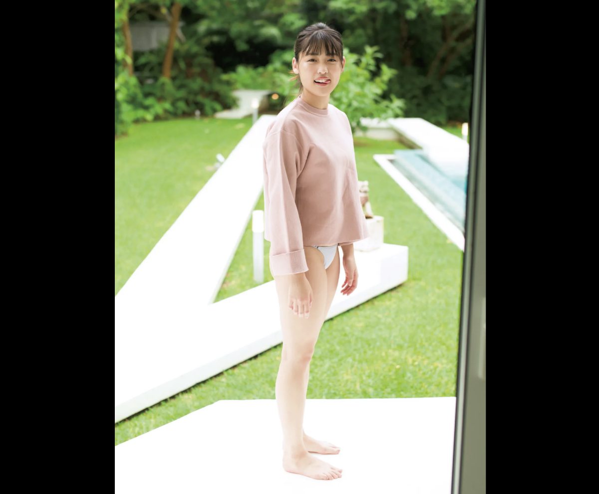 Photobook 2021 02 12 Momoka Ishida 石田桃香 1st Photobook MOMOKA 075 1704910222.jpg