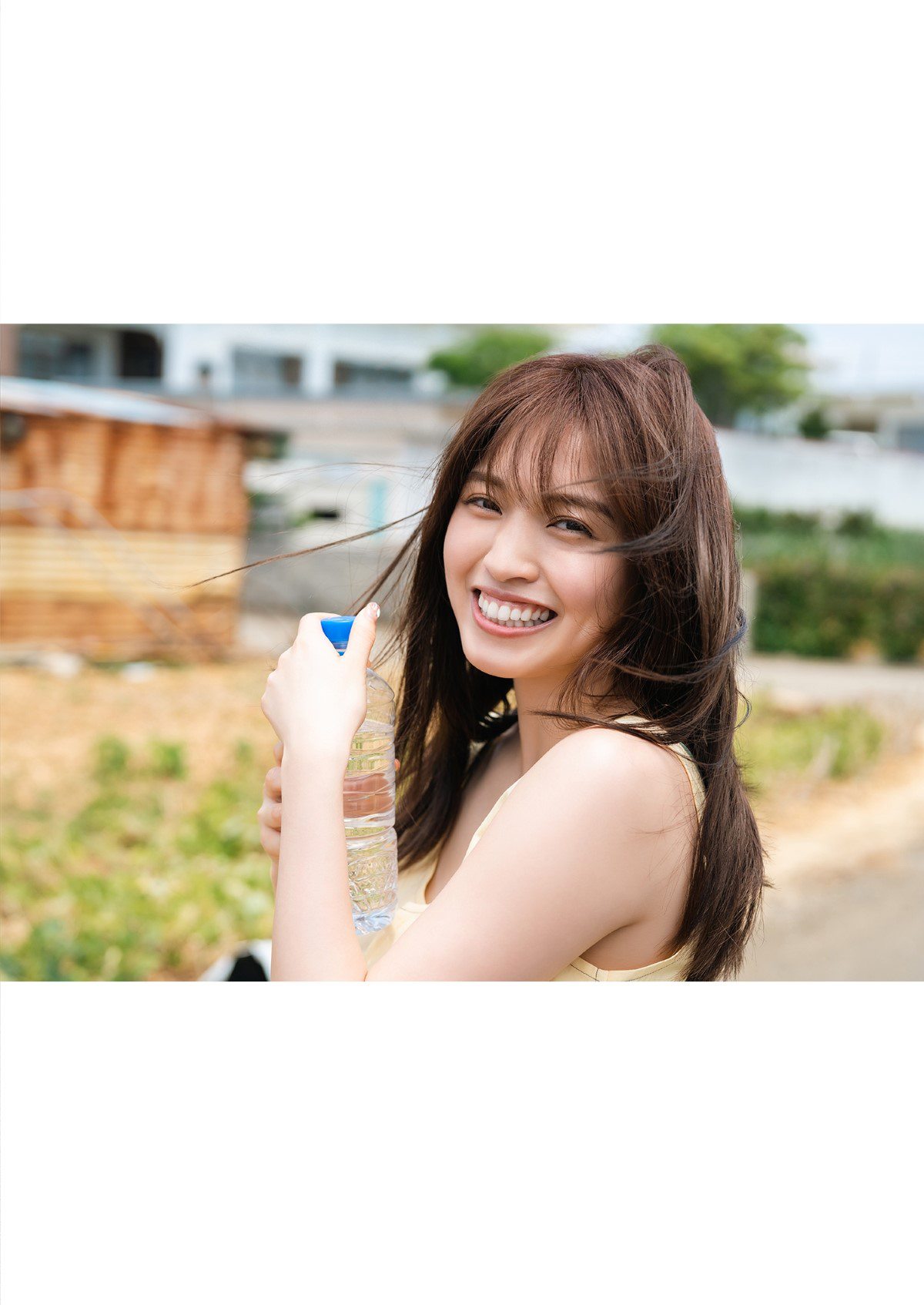 YJ Photobook 2022 06 09 Miyu Murashima 村島未悠 MIRACLE SUMMER VACATION 00001 4878845179.jpg