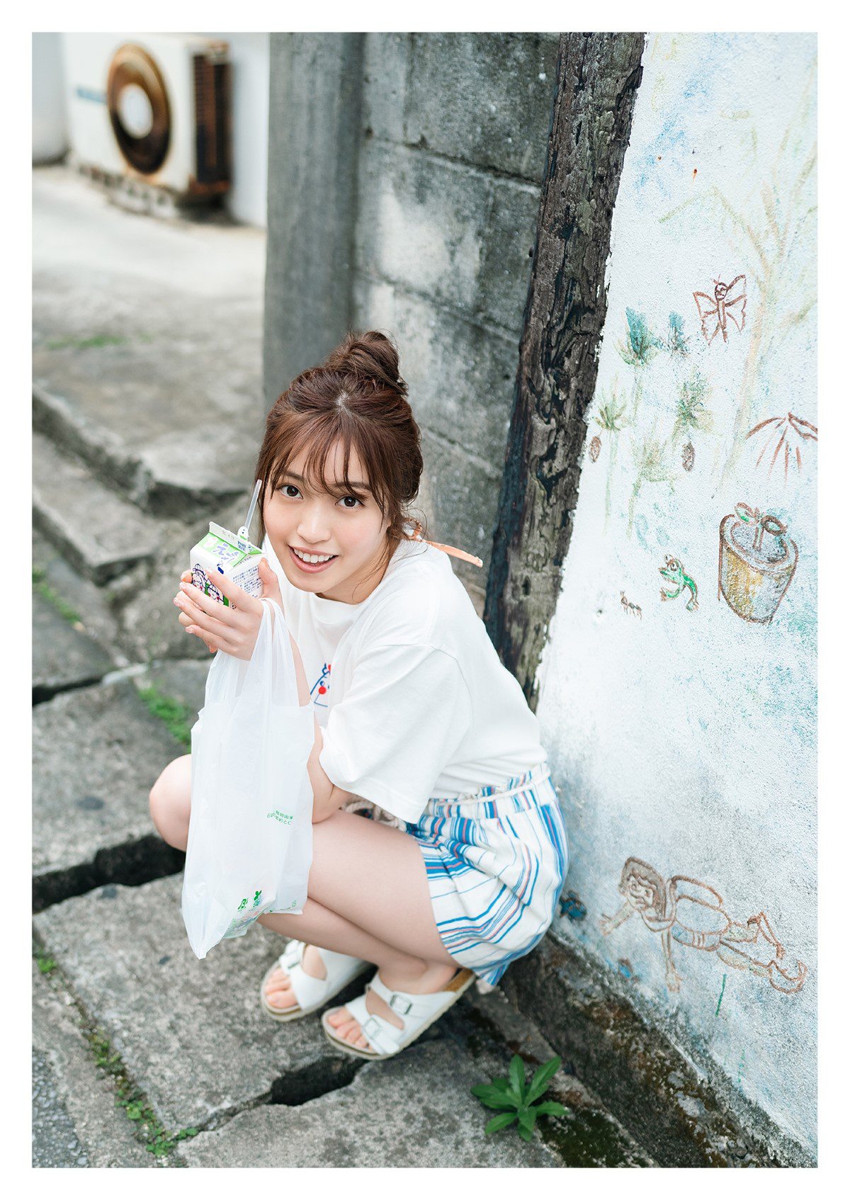 YJ Photobook 2022 06 09 Miyu Murashima 村島未悠 MIRACLE SUMMER VACATION 00027 4034720187.jpg