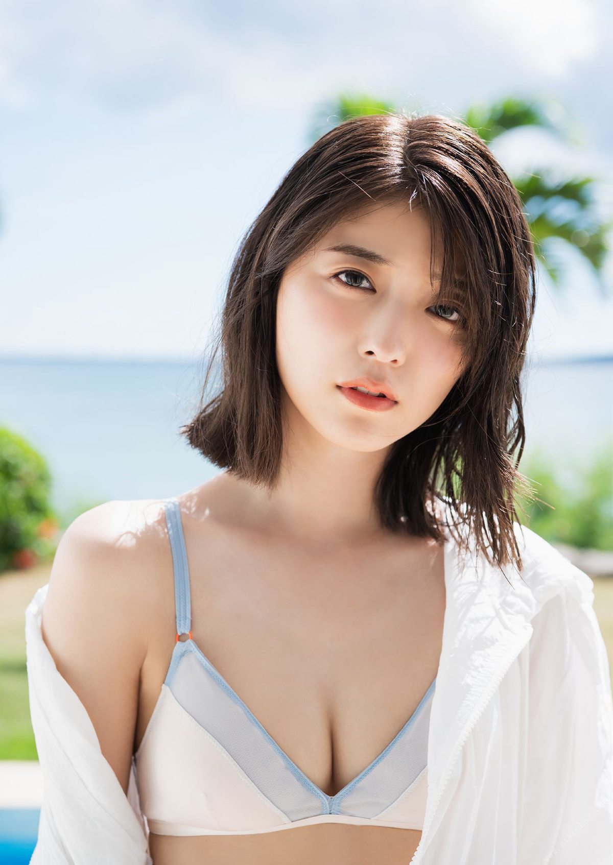 YJ Photobook 2021 09 02 Mio Kudo 工藤美桜 Wonder 不思議 0014 6482662435.jpg