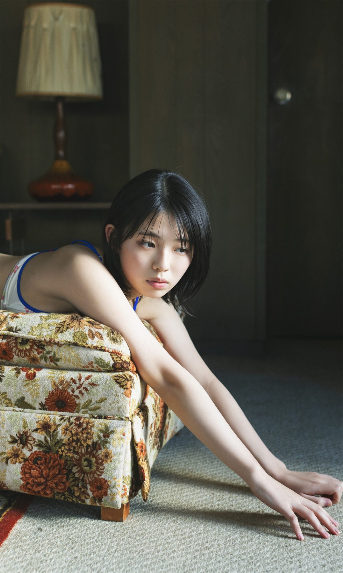 Weekly Photobook 2022 03 14 Hina Kikuchi 菊地姫奈 Harumeku honomeku 春めく、ほのめく 0016 1987995322.jpg