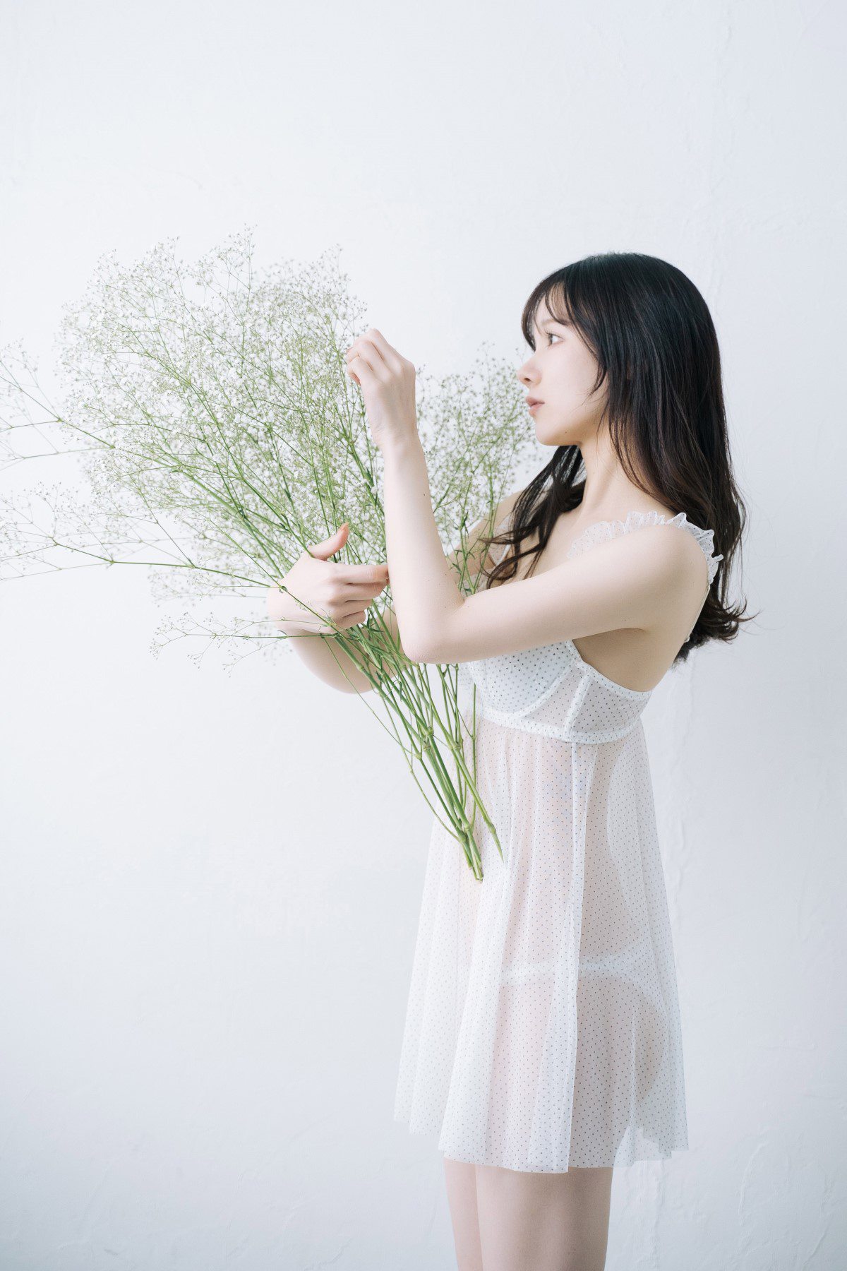 Photobook 2022 05 21 Kenken けんけん Bouquet 0088 3880988225.jpg