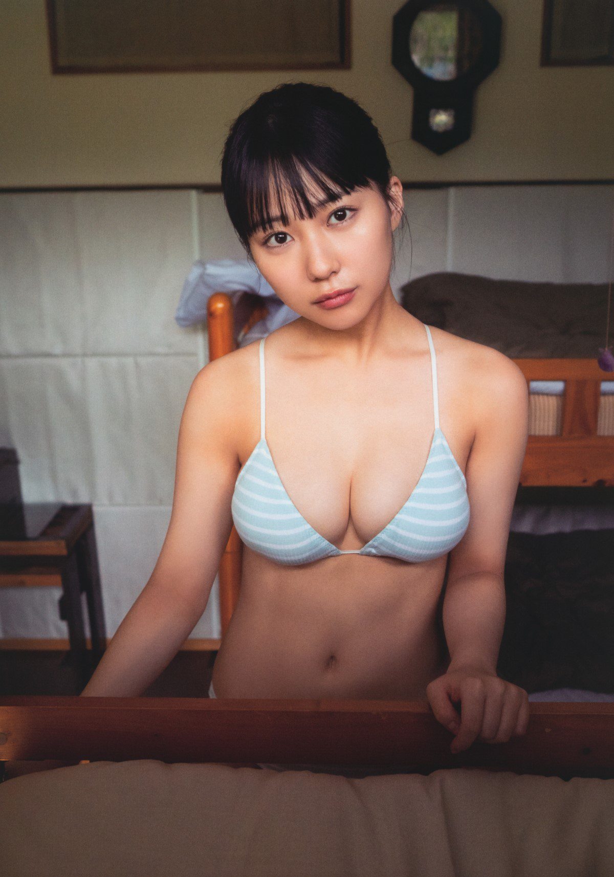 Photobook 2021 09 12 Miku Tanaka 田中美久 1st Photobook 12 Girl 12少女 00101 5782059871.jpg