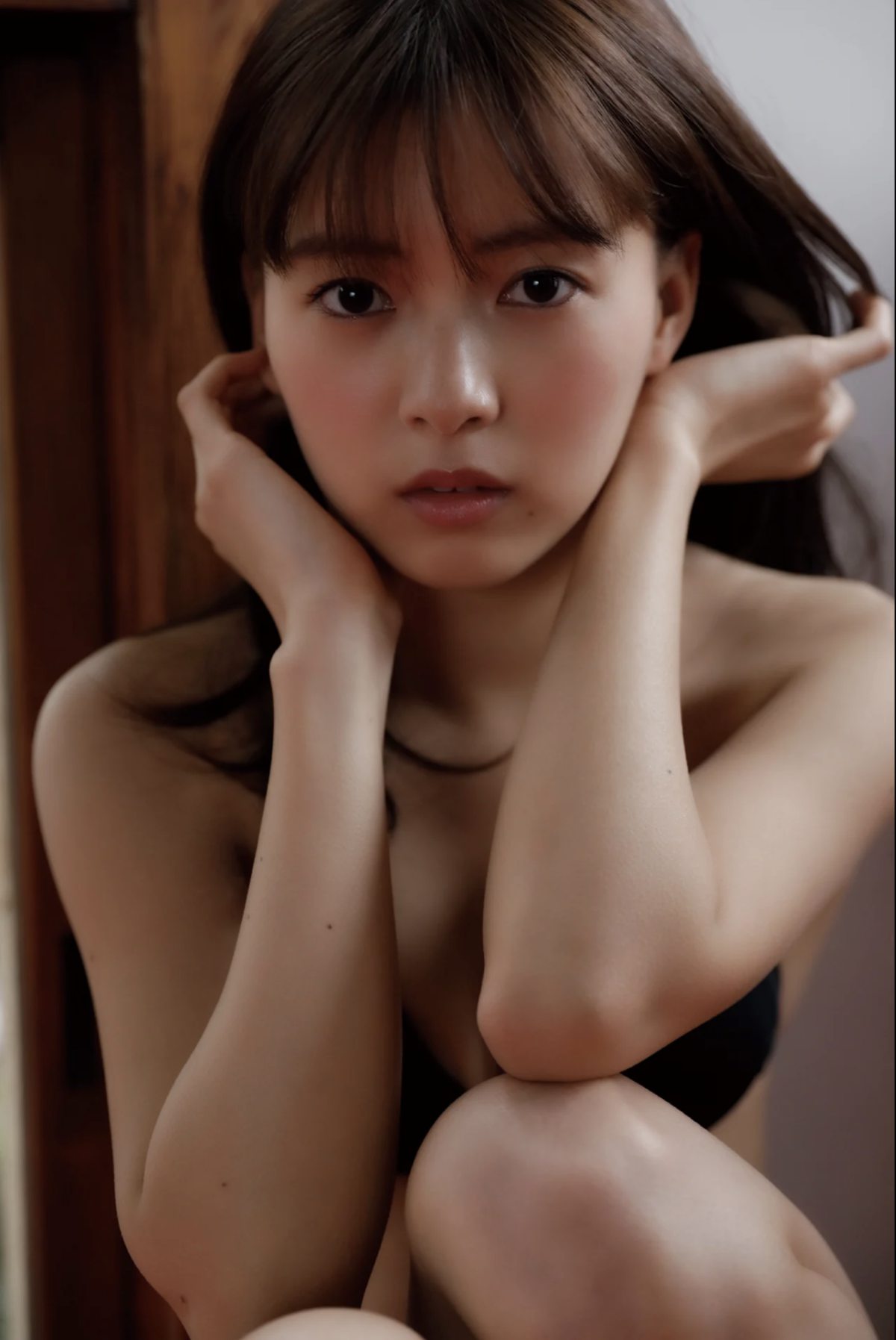 FRIDAY Digital Photobook 2020 05 29 Yume Shinjo 新條由芽 A Sparkling Heroine キラめくヒロイン 0035 3956363201.jpg