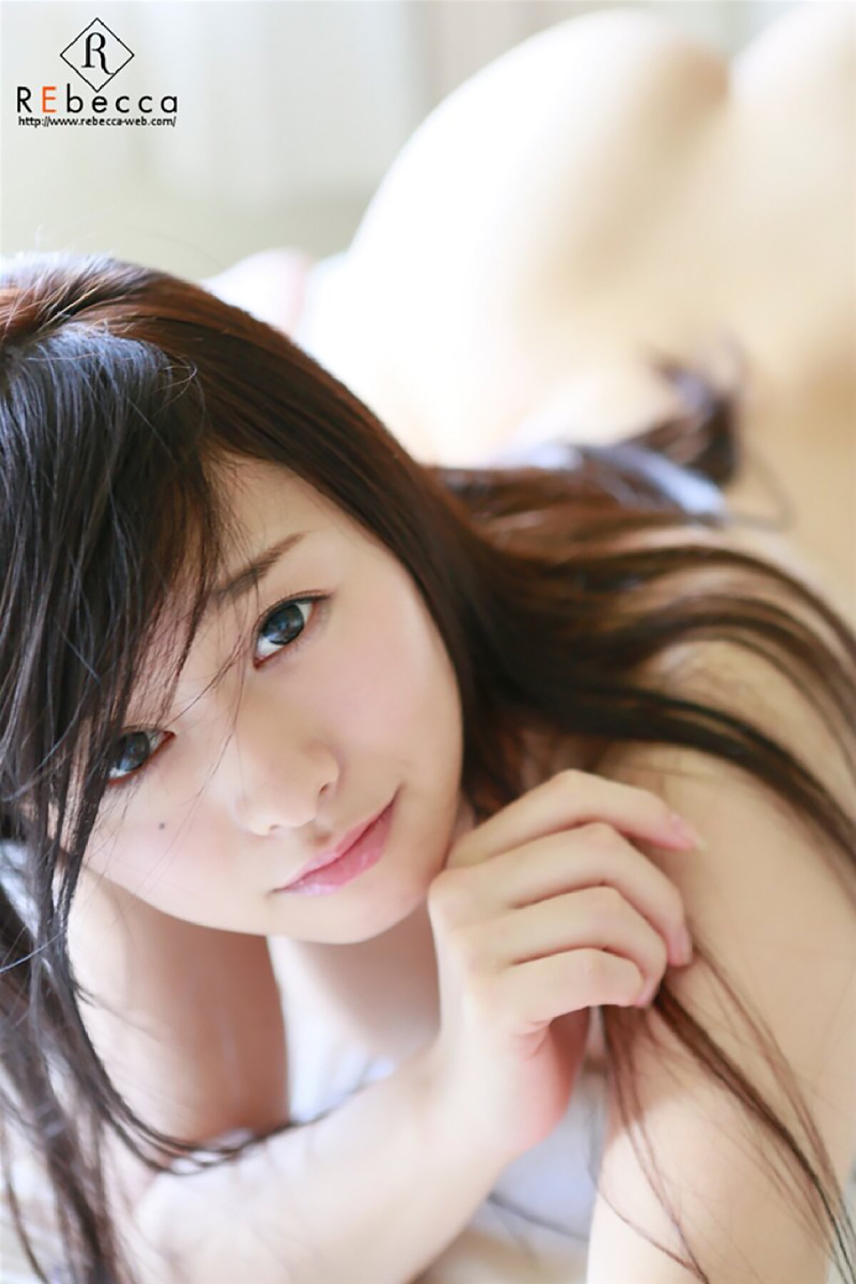 Photobook Shiraishi Marina 白石茉莉奈 Mamadol Is A G Cup 0022 6630323427.jpg