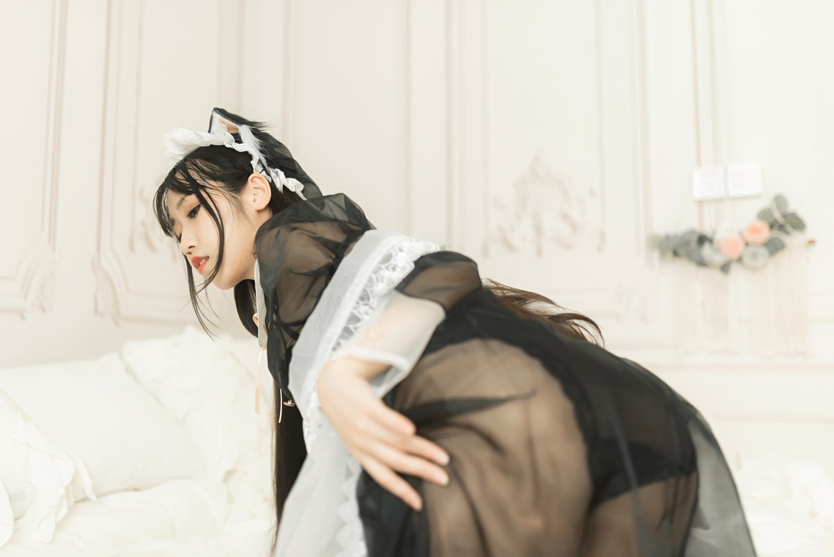 Coser@不呆猫 透明黑丝女仆 0010 3337240220.jpg