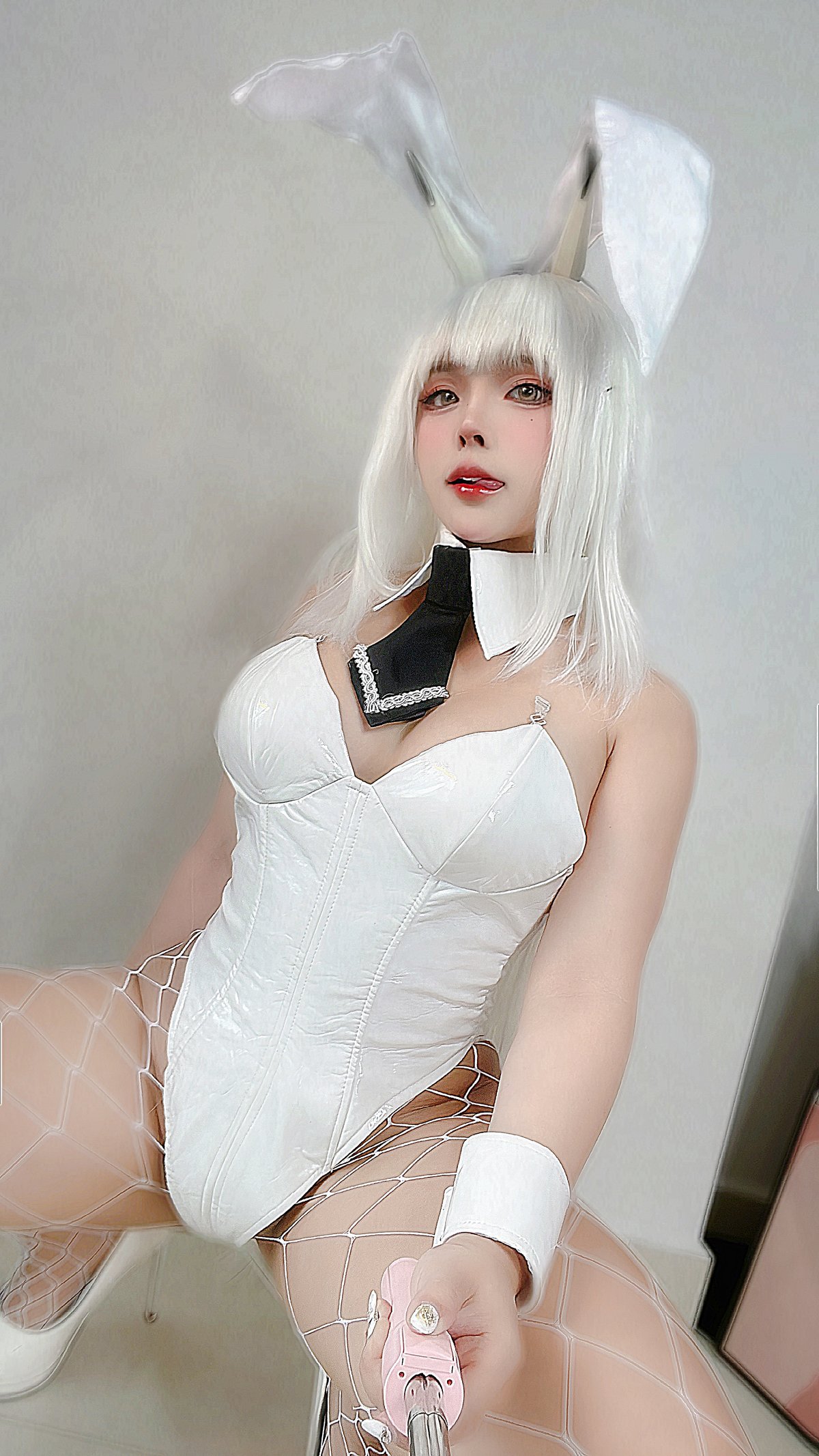 Coser@Sayo Momo NIKKE Naughty Oil Bunny 0026 7685087577.jpg