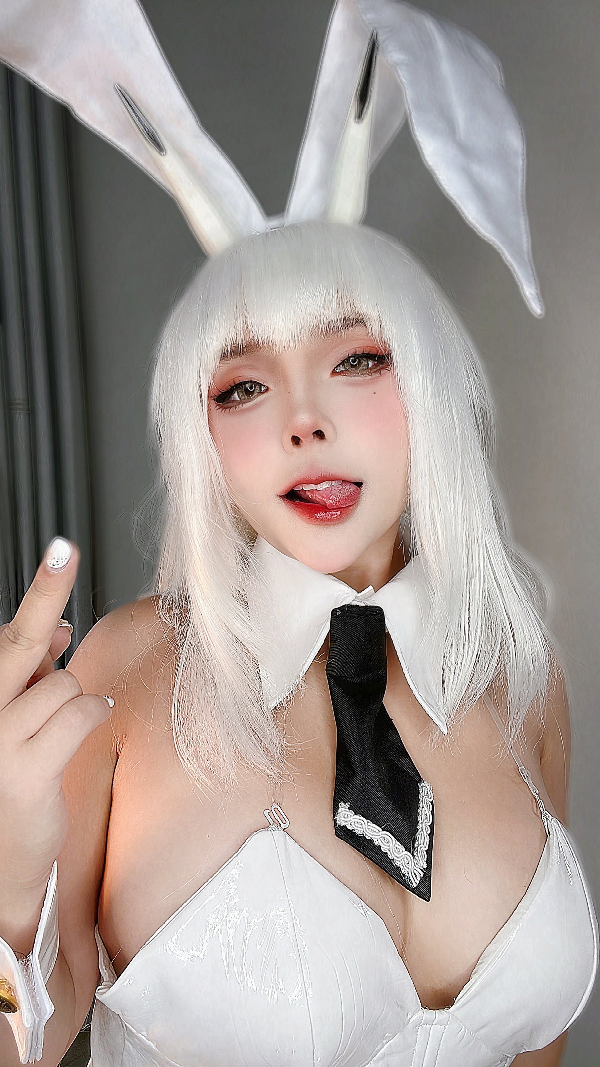 Coser@Sayo Momo NIKKE Naughty Oil Bunny 0049 5043108291.jpg