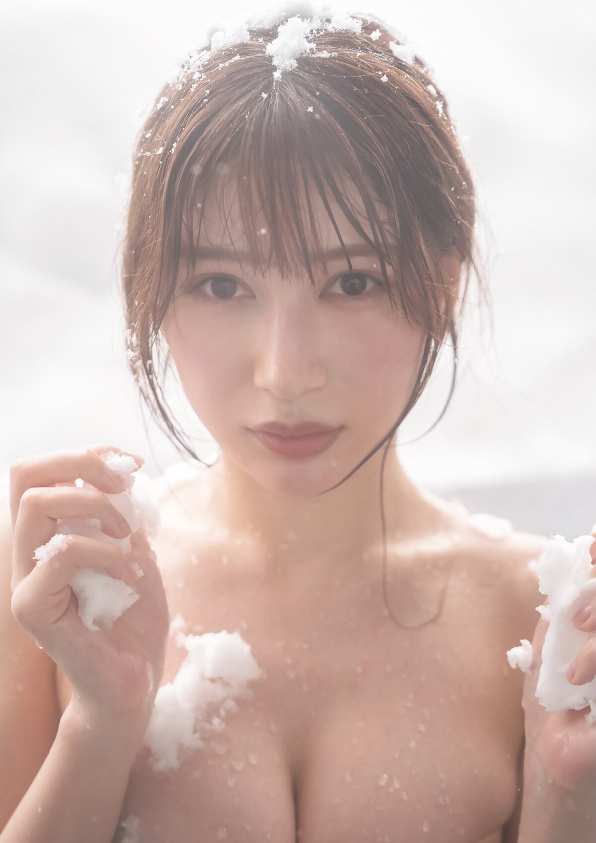 Photobook 2022 04 19 Risa Yukihira 雪平莉左 First Photobook 1st Photobook Torokeru B 0039 0108184503.jpg