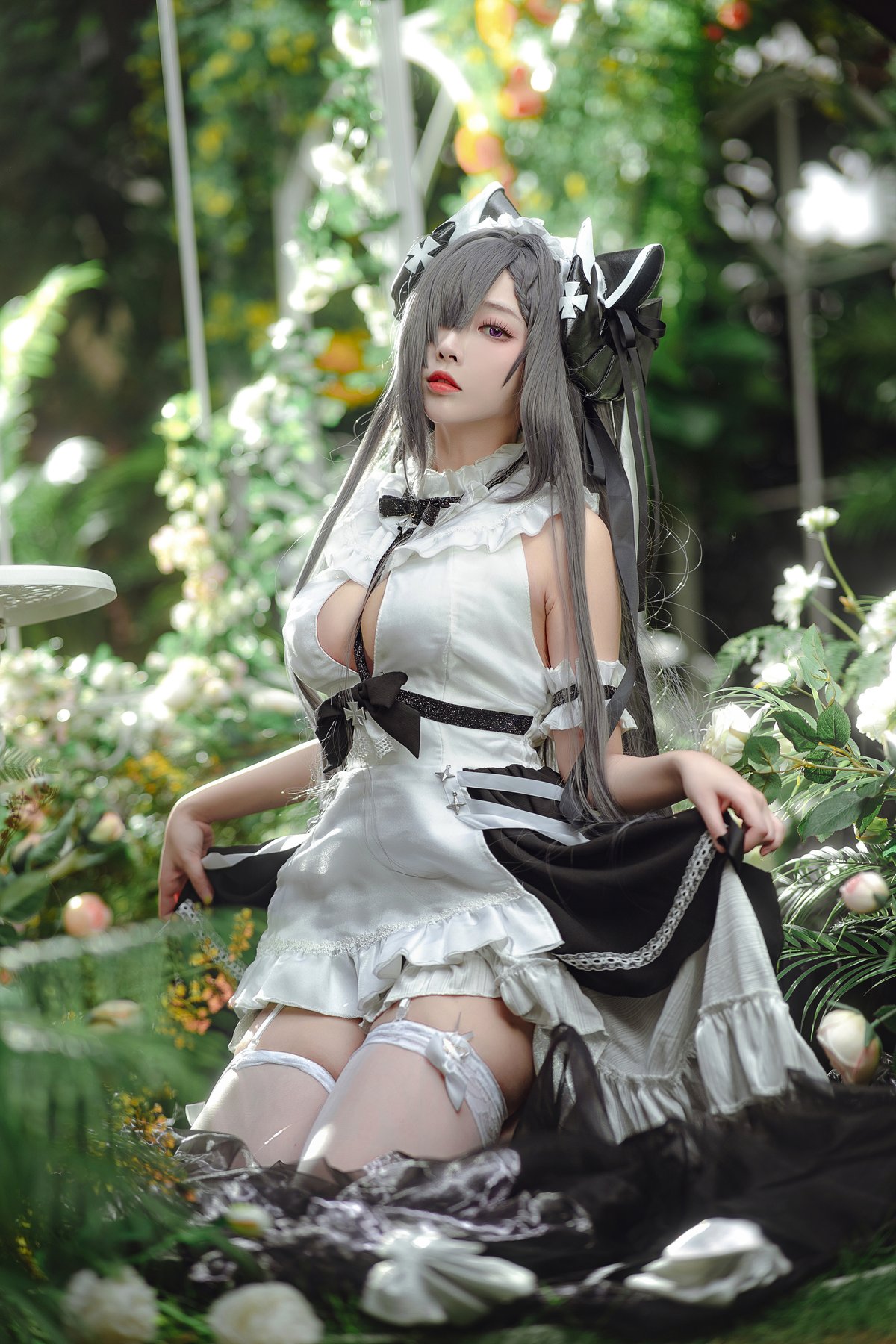 Coser@宮本桜 奥古斯特 女仆装 0010 4641873132.jpg