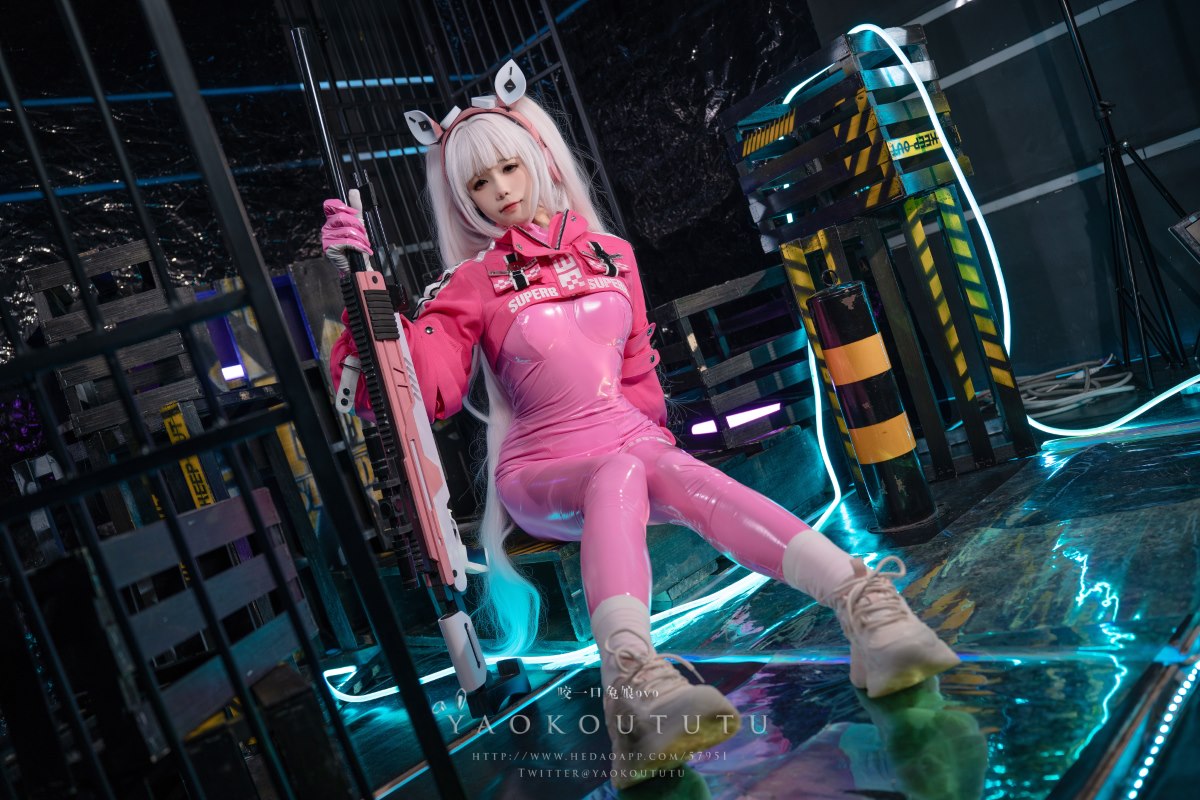 Coser@黏黏团子兔 NIKKE 爱丽丝 0014 4943800171.jpg