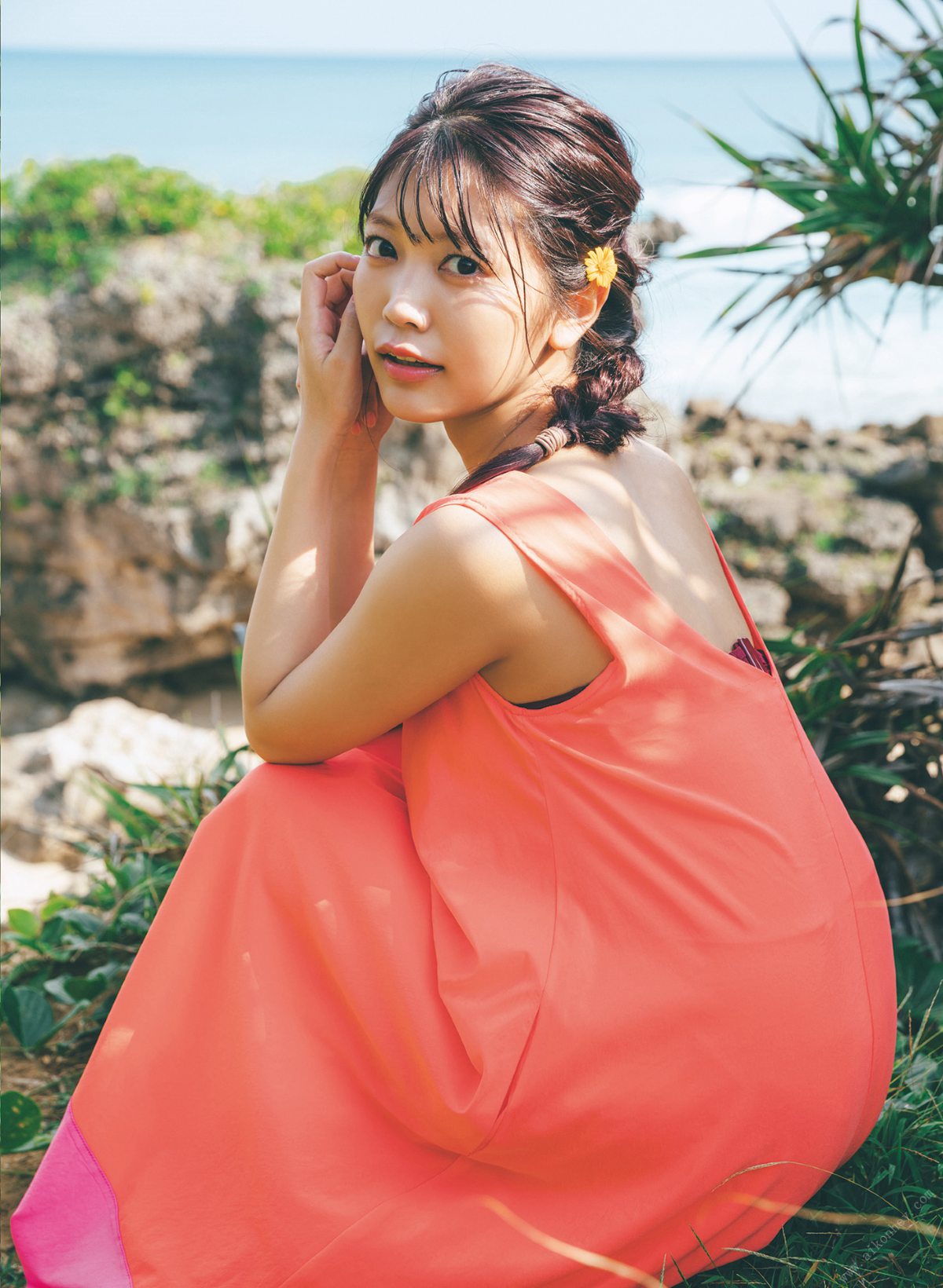 Photobook 松下玲緒菜2nd写真集 in the seasons 0102 3750135944.jpg