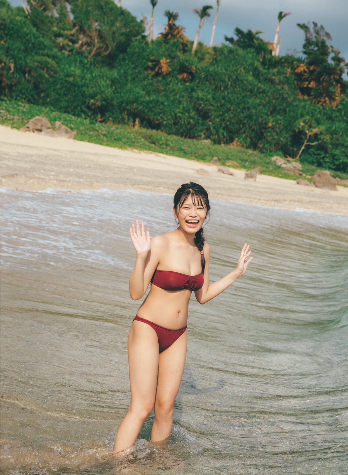 Photobook 松下玲緒菜2nd写真集 in the seasons 0104 4645583890.jpg