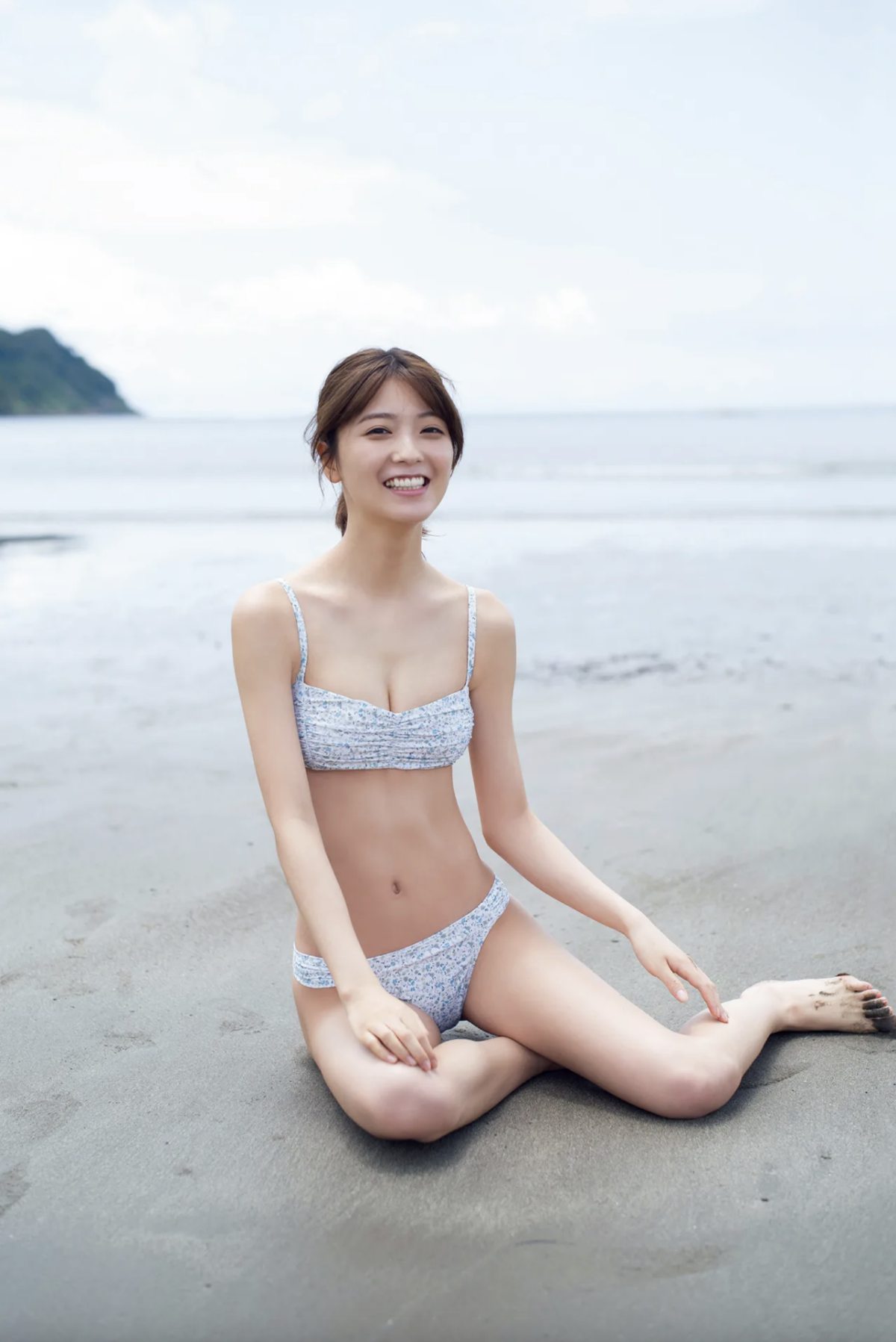 Photobook 工藤美桜 センチメンタルな柔肌 FRIDAYデジタル写真集 No Watermark 0037 3697980020.jpg