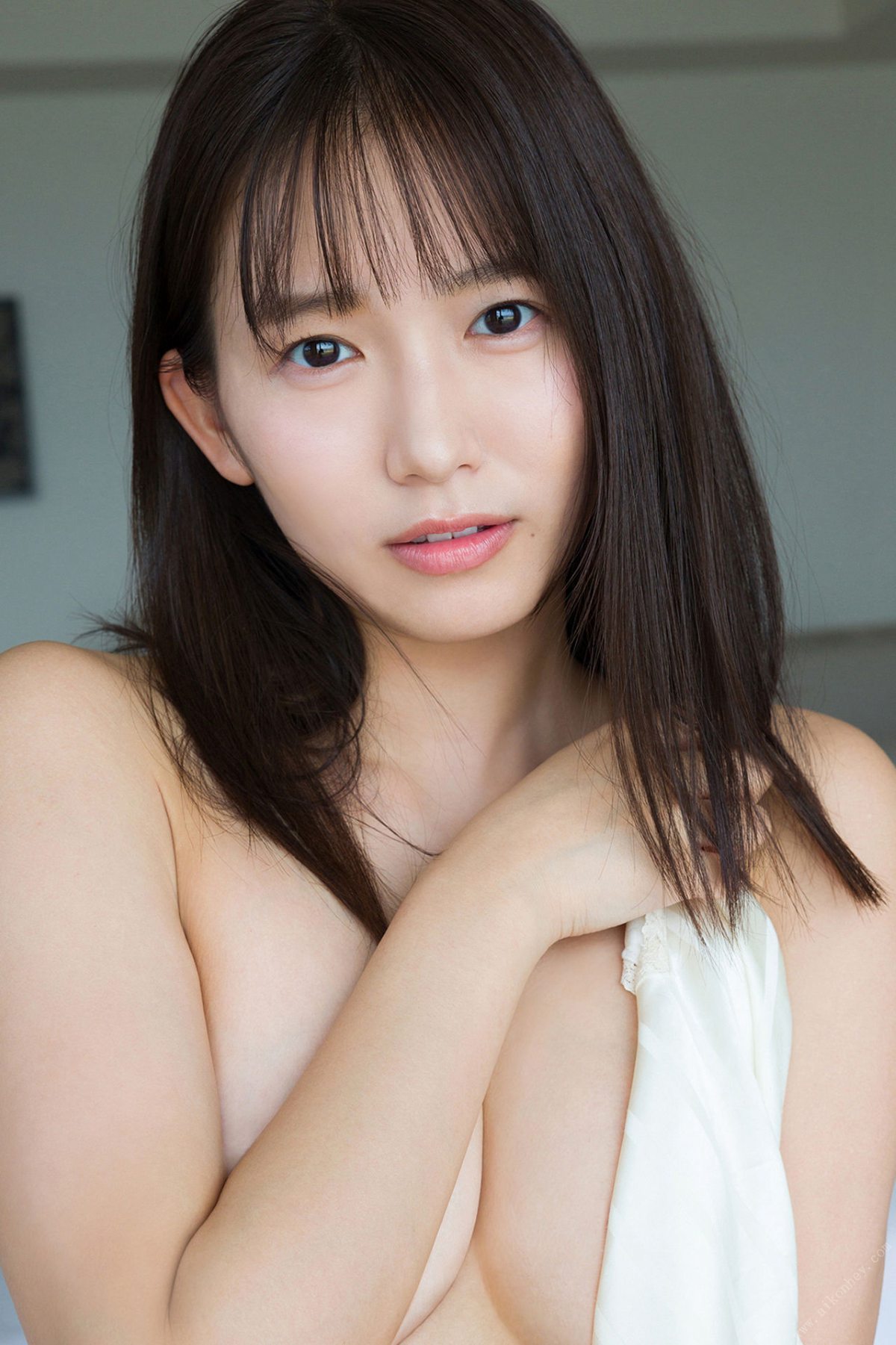 Photobook Nene Shida 志田音々 1st Photobook nene Maruttorippu nene－まるっとりっぷ－ 2022 07 14 0060 0553235211.jpg