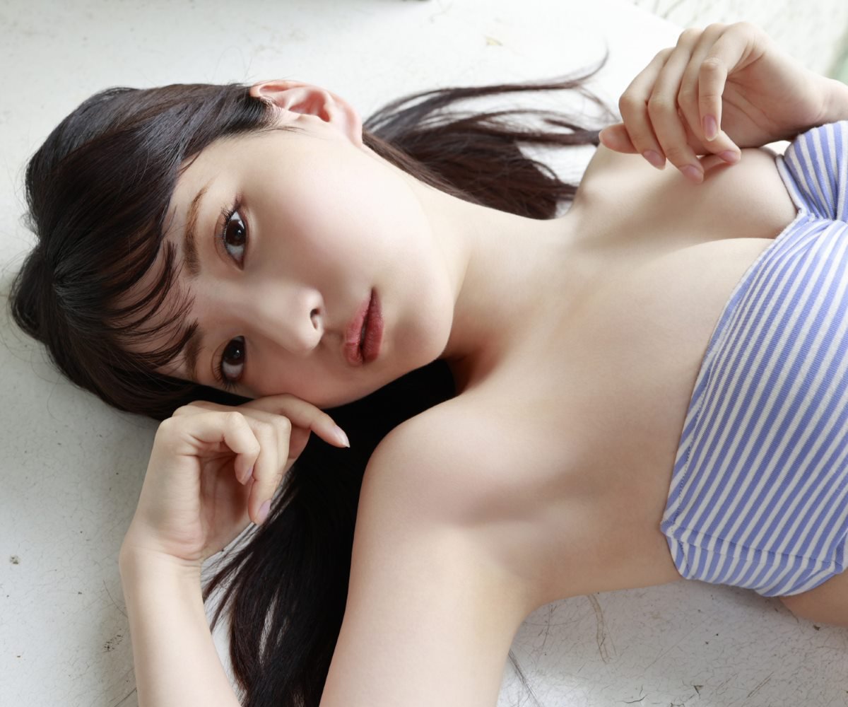 Weekly Photobook Rui Takanashi 小鳥遊るい Tickle くすぐる 2022 07 04 0030 7657275741.jpg