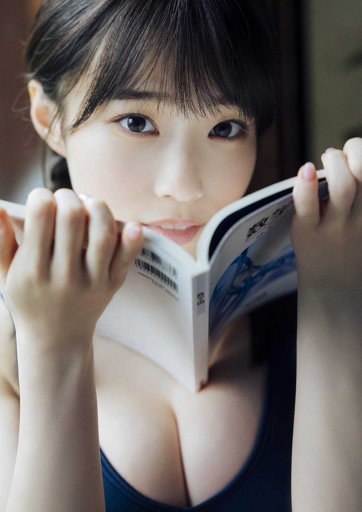 Photobook デジタル限定 YJ PHOTO BOOK 岸みゆババババンビ写真集 岸みゆ劇場 日本一可愛くて個性的な美人三姉妹 0036 3066252719.jpg