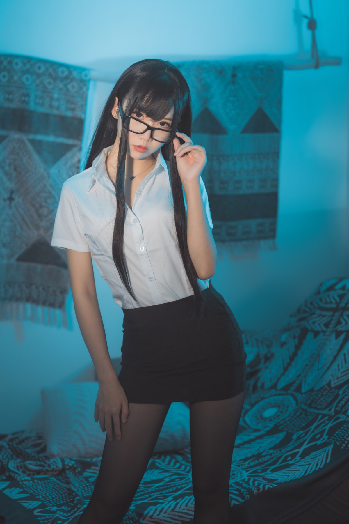 Coser@面饼仙儿 No 042 黑丝OL 0001 5729477838.jpg