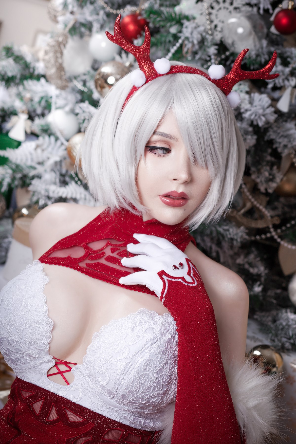 Coser@Sayathefox Santa 2B 0010 3681624392.jpg