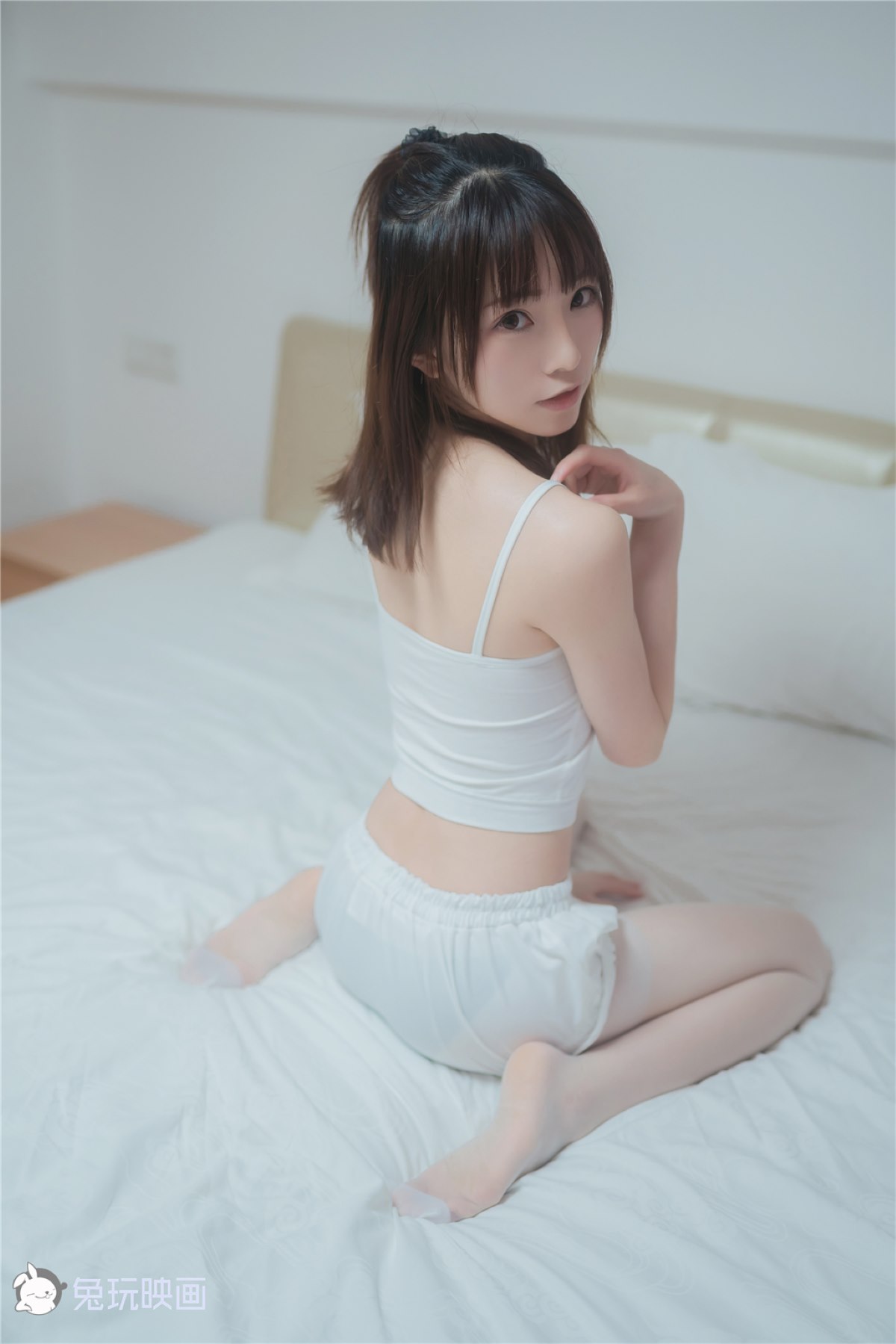 Coser@兔玩映画 Vol 043 白丝套装 0011 9438802107.jpg